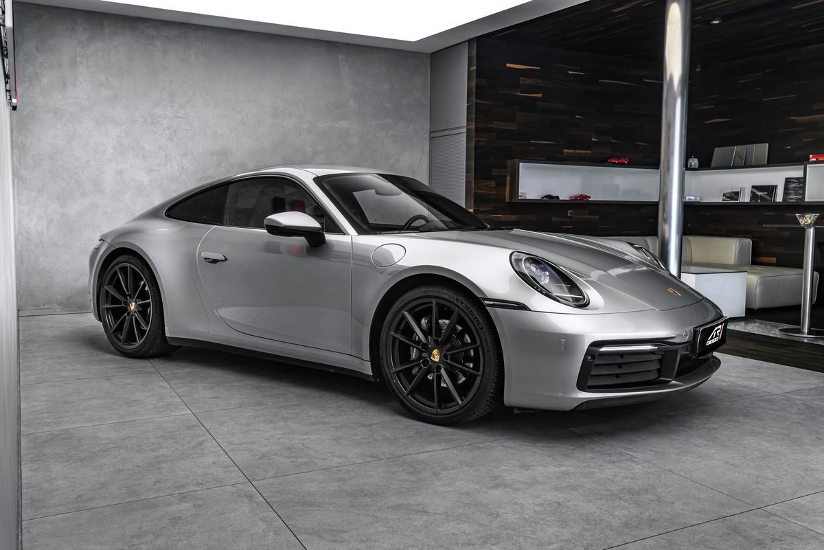 Porsche 911, Carrera 4 Sport Chrono PDLS - fotka 4