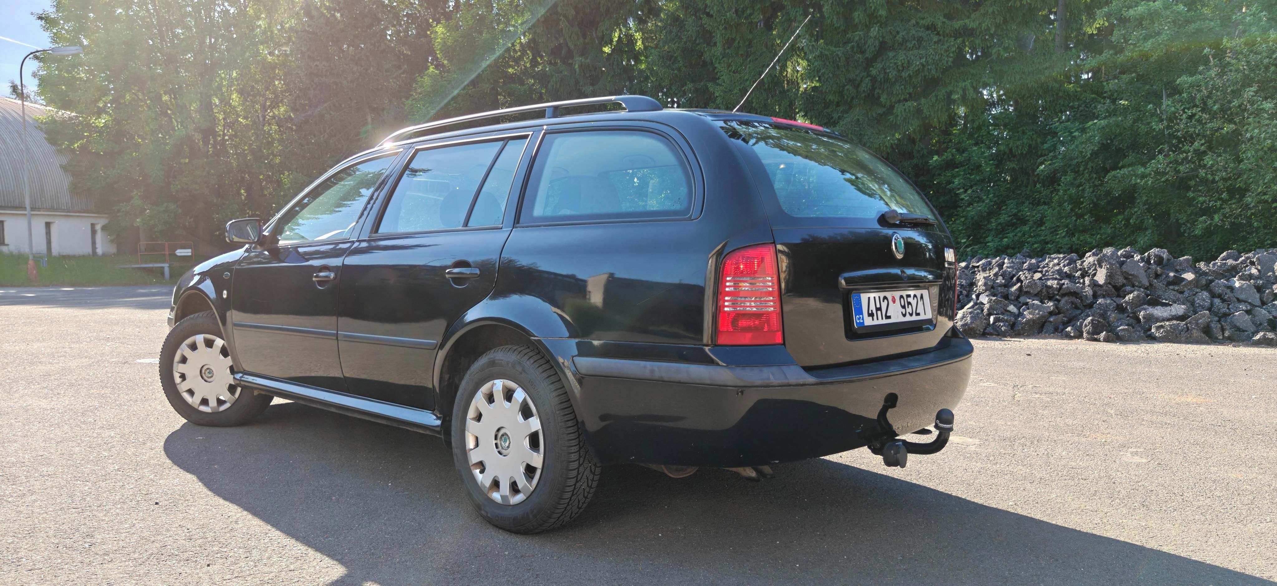 Škoda Octavia, 1.6 mpi - fotka 5