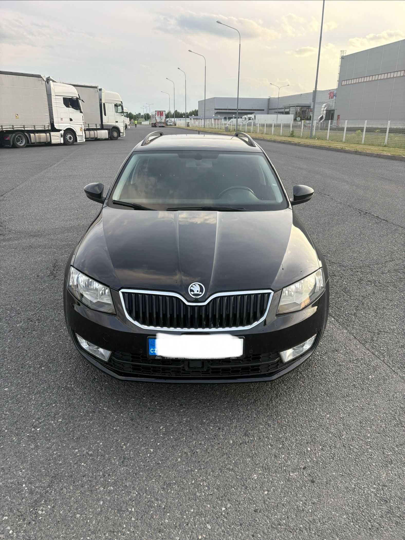 Škoda Octavia, 2,0 TDI 110 kW, DSG, kessy - fotka 3