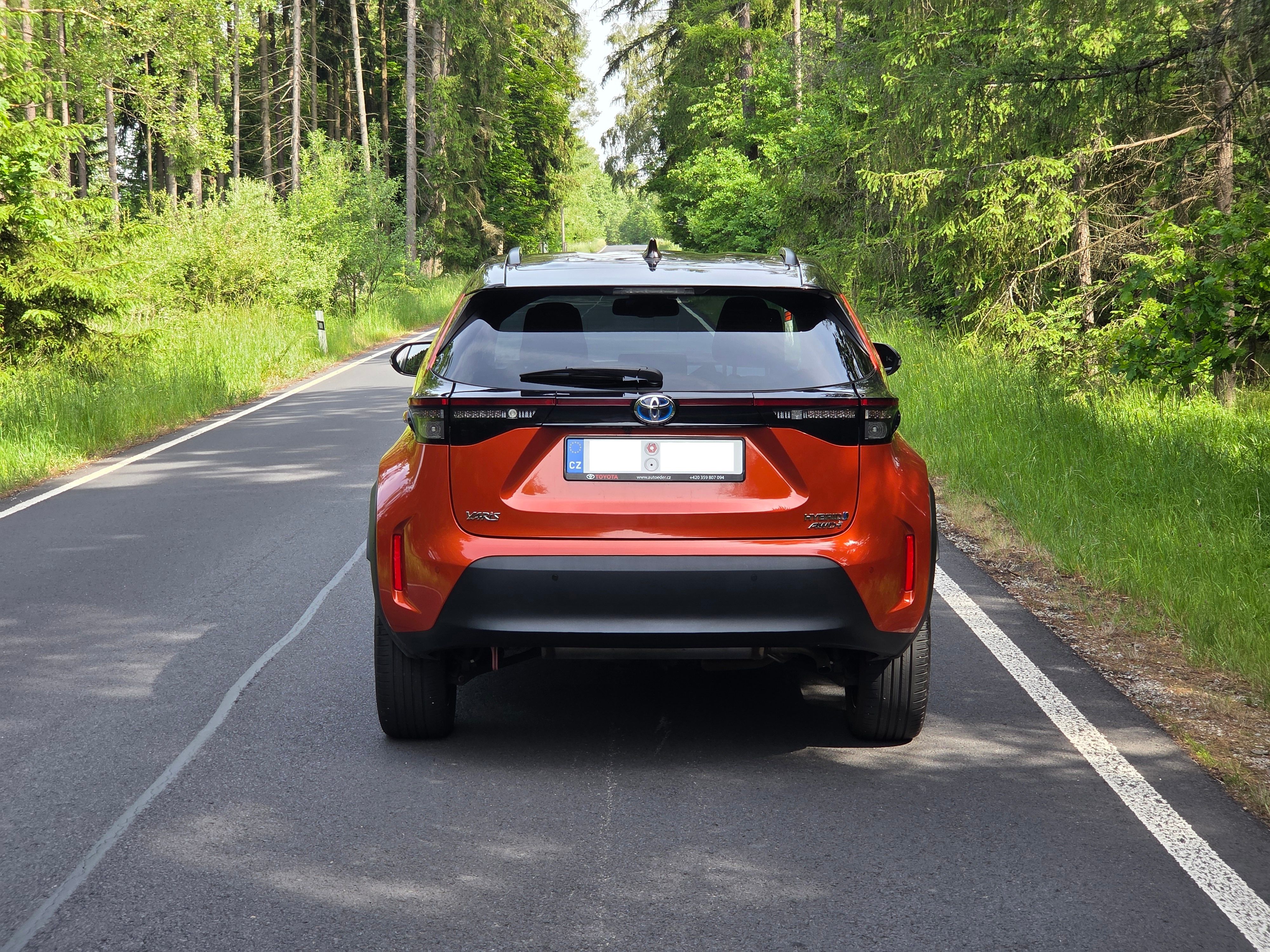 Toyota Yaris Cross, Toyota Yaris Cross 1,5 HEV 4x4 - fotka 6