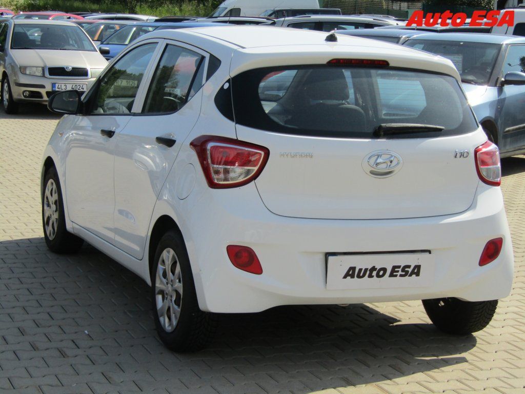 Hyundai i10, 1.0i,AC - fotka 4