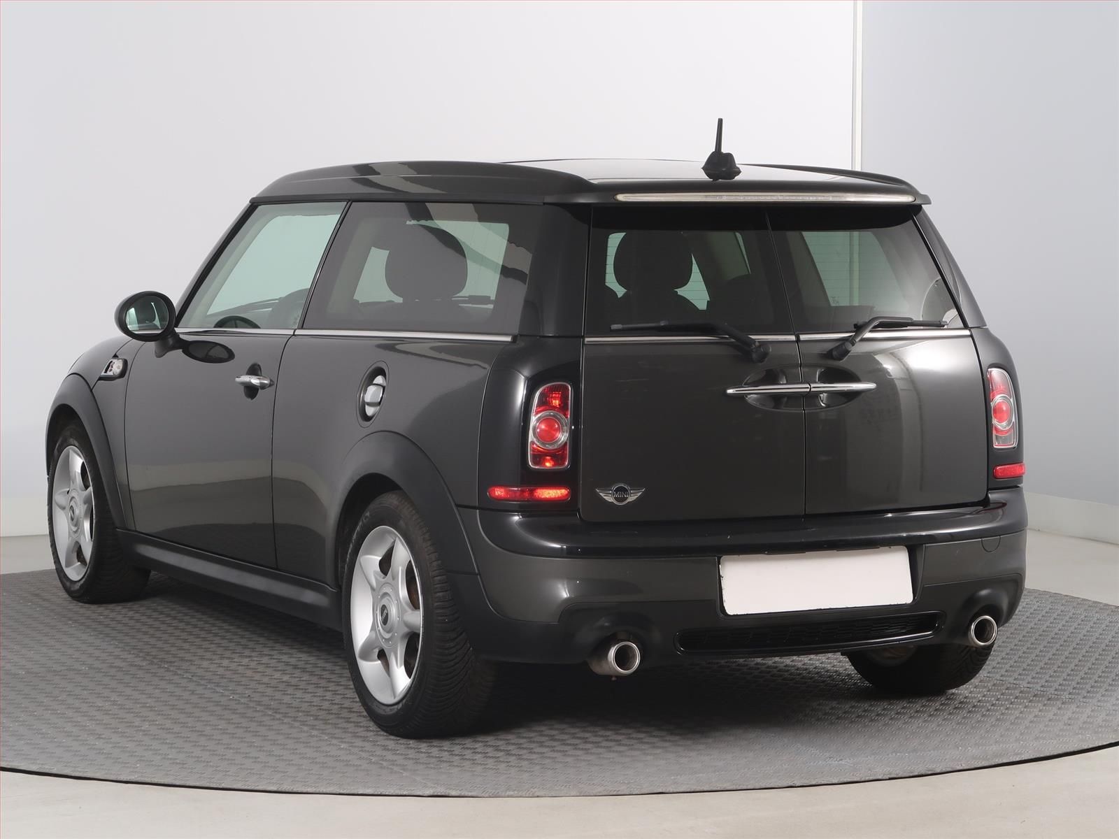 Mini Clubman, Cooper SD, Automat, Navi - fotka 4