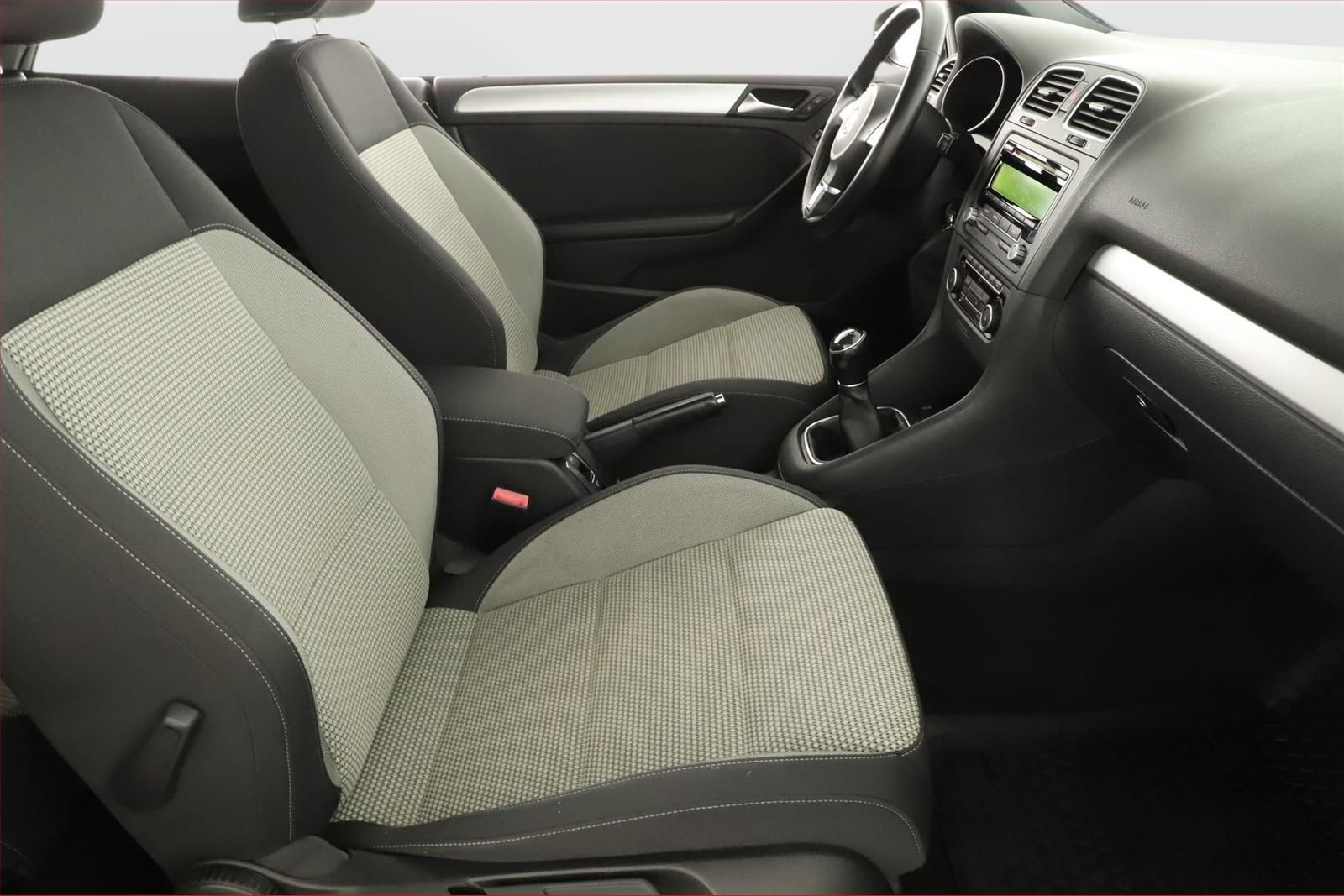 Volkswagen Golf, 1.2 TSI, Comfortline - fotka 6