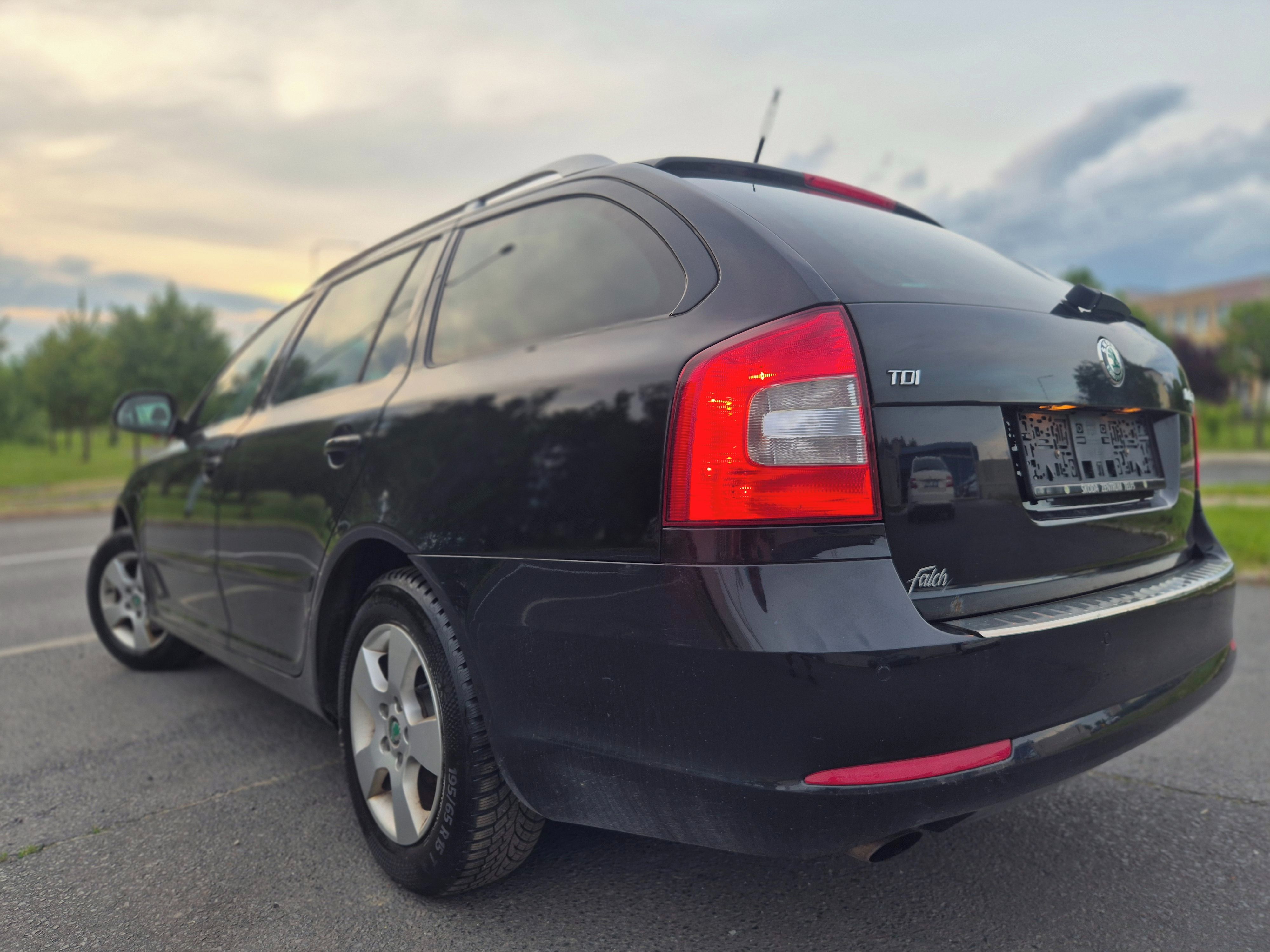 Škoda Octavia, 1 maj.plný servis ZÁRUKA 1 ROK - fotka 5