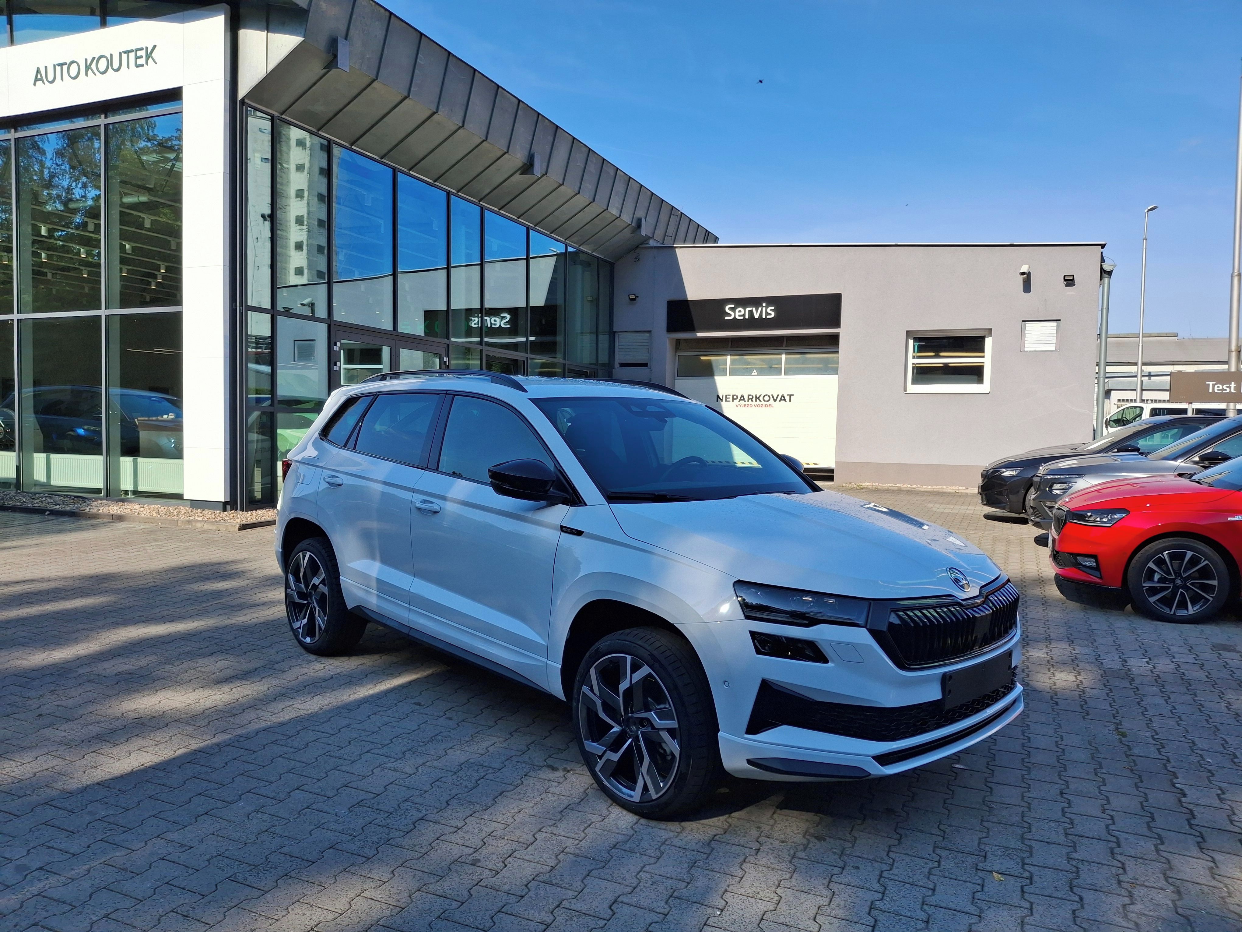 Škoda Karoq, Sportline 1,5 TSI 110 kW DSG - fotka 4