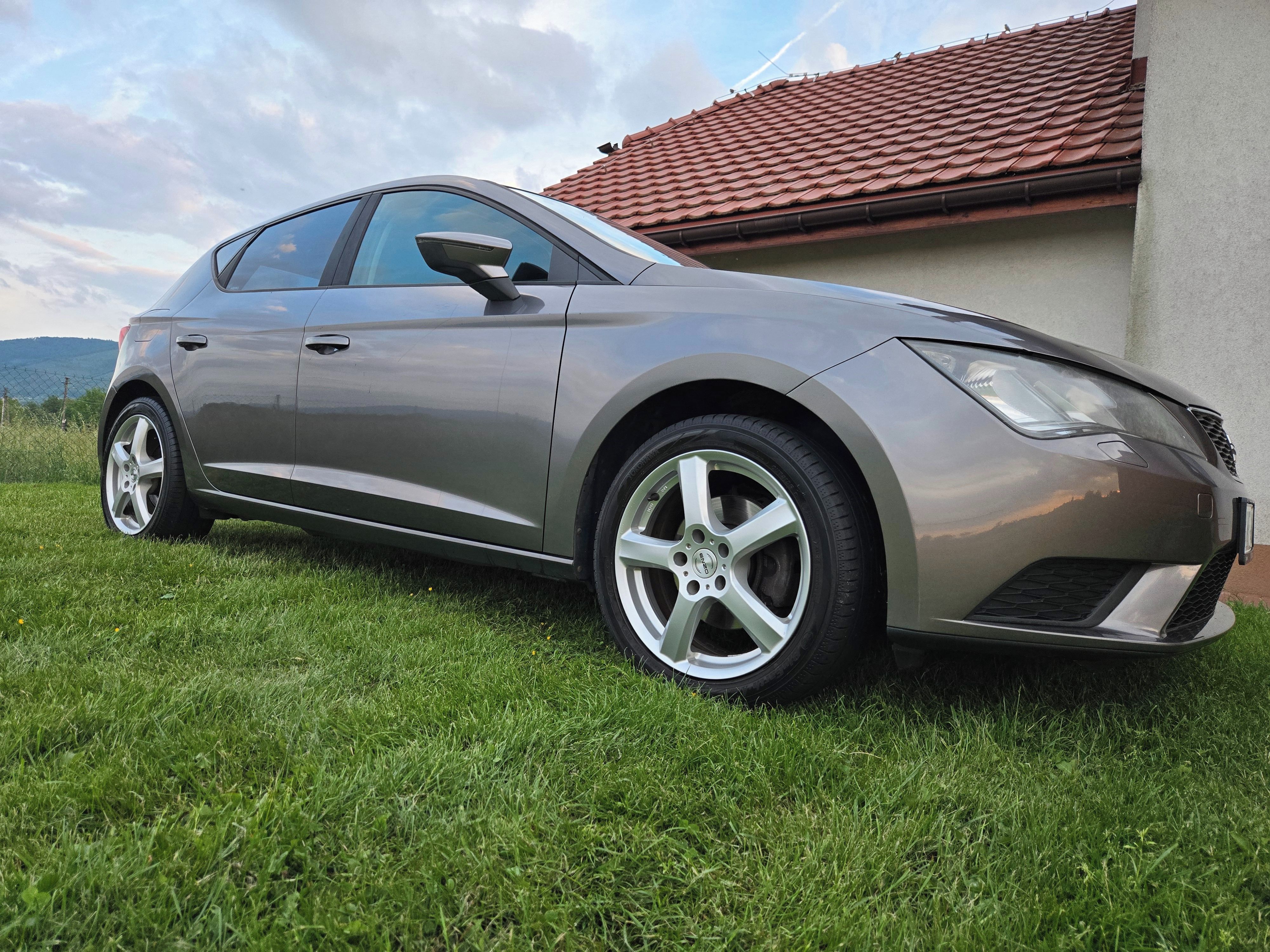 Seat Leon, 1.2 TSI 81kw, nehav., CZ - fotka 3