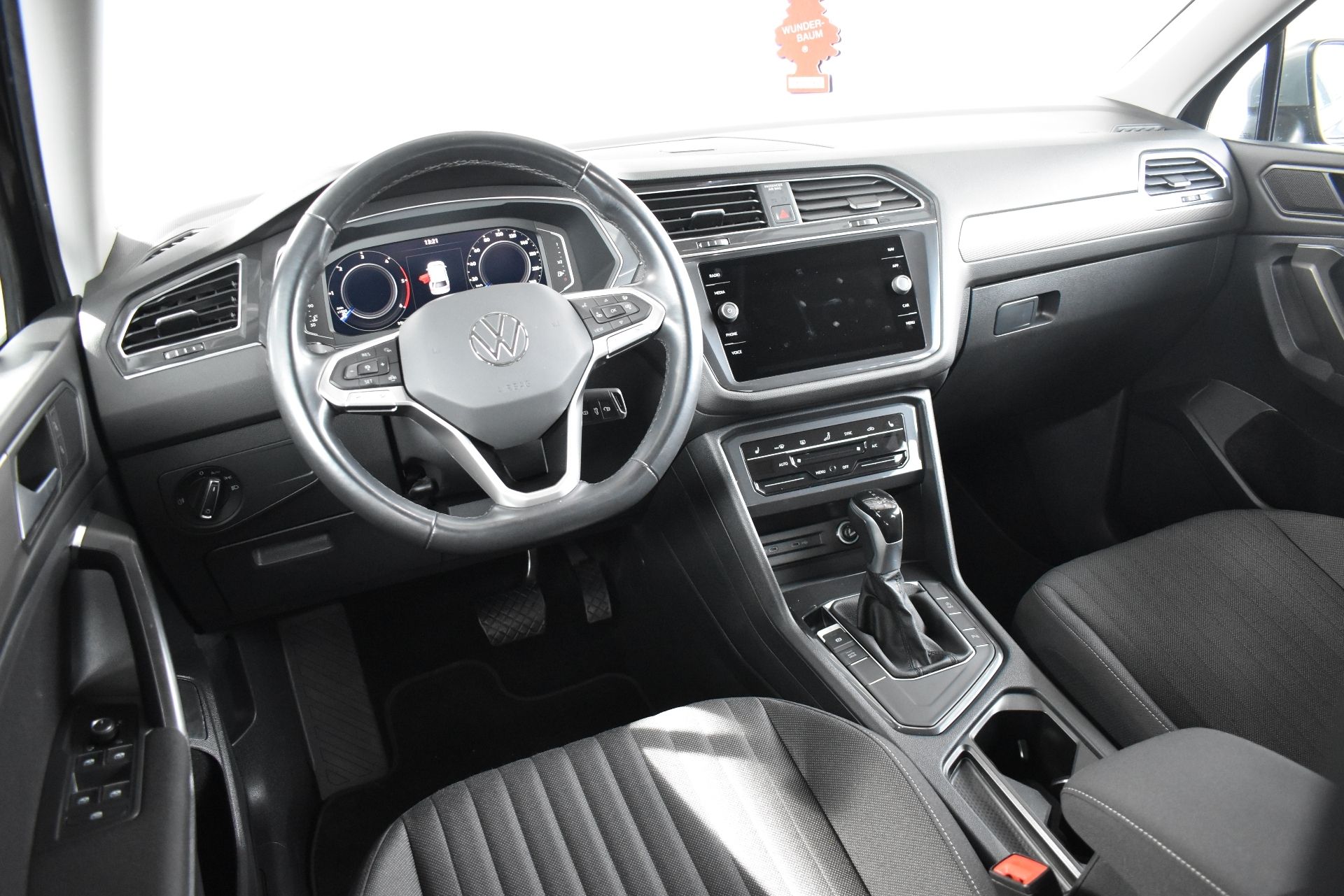 Volkswagen Tiguan Allspace, 2.0TDI 110kW DSG,7 míst,tažné - fotka 5