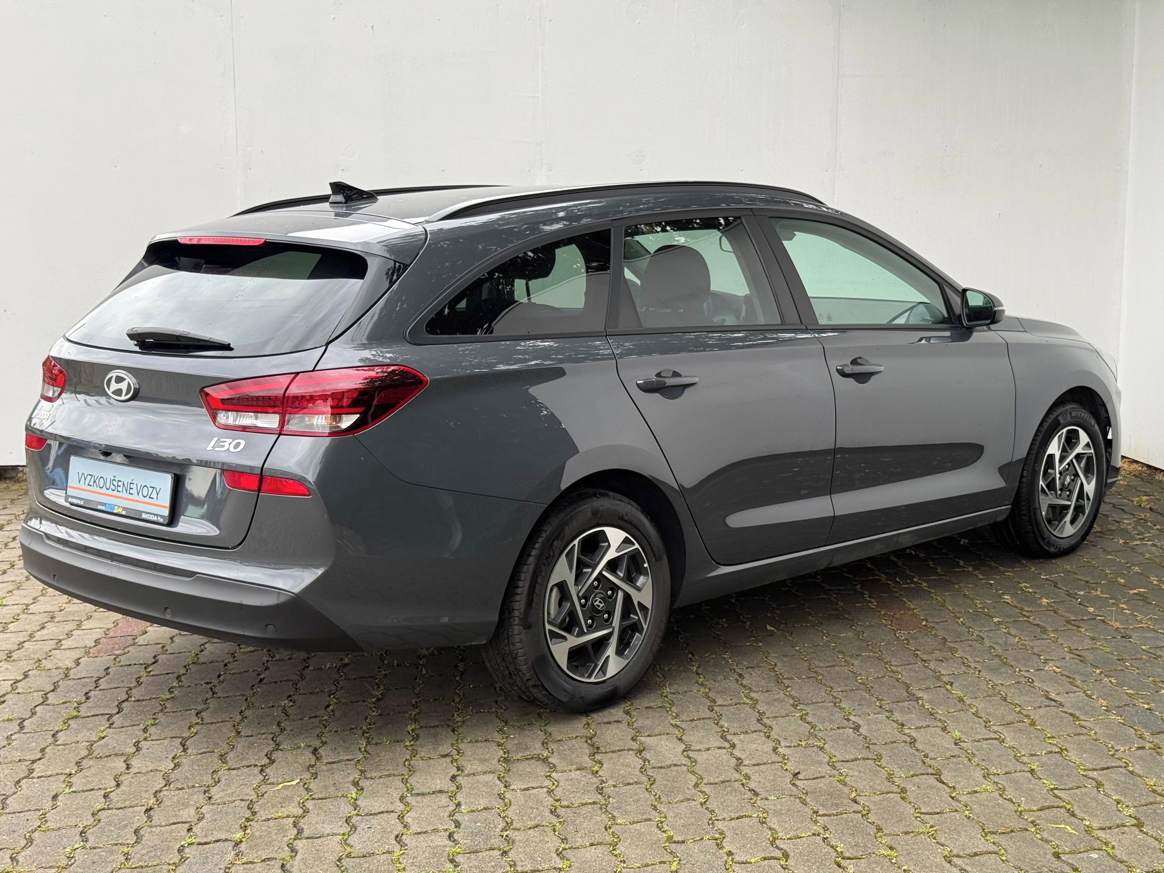 Hyundai i30, 1.5 T-GDI / 103 kW Family - fotka 5