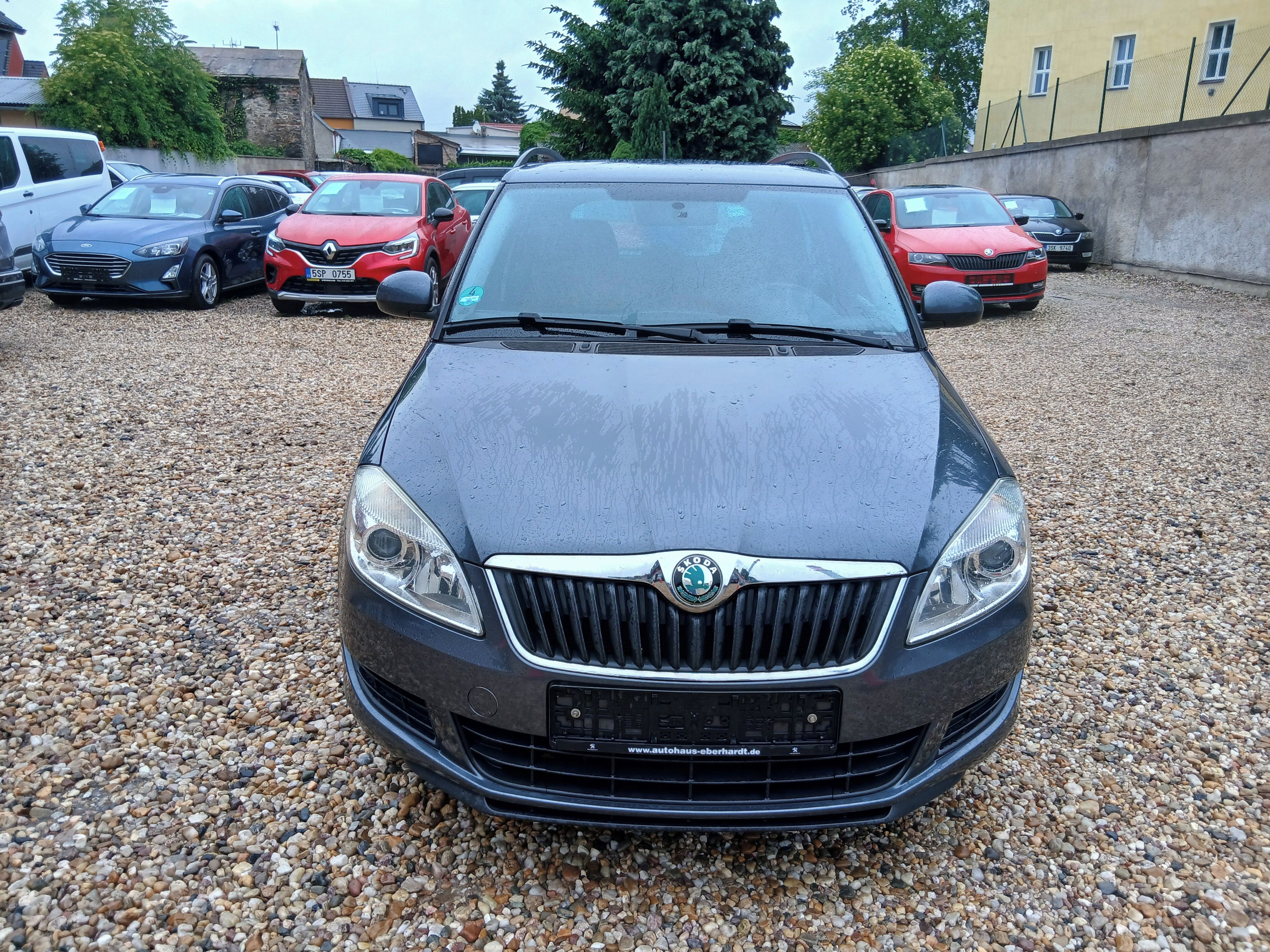 Škoda Fabia, 1.2 TSi 63KW S.Kniha Family - fotka 2