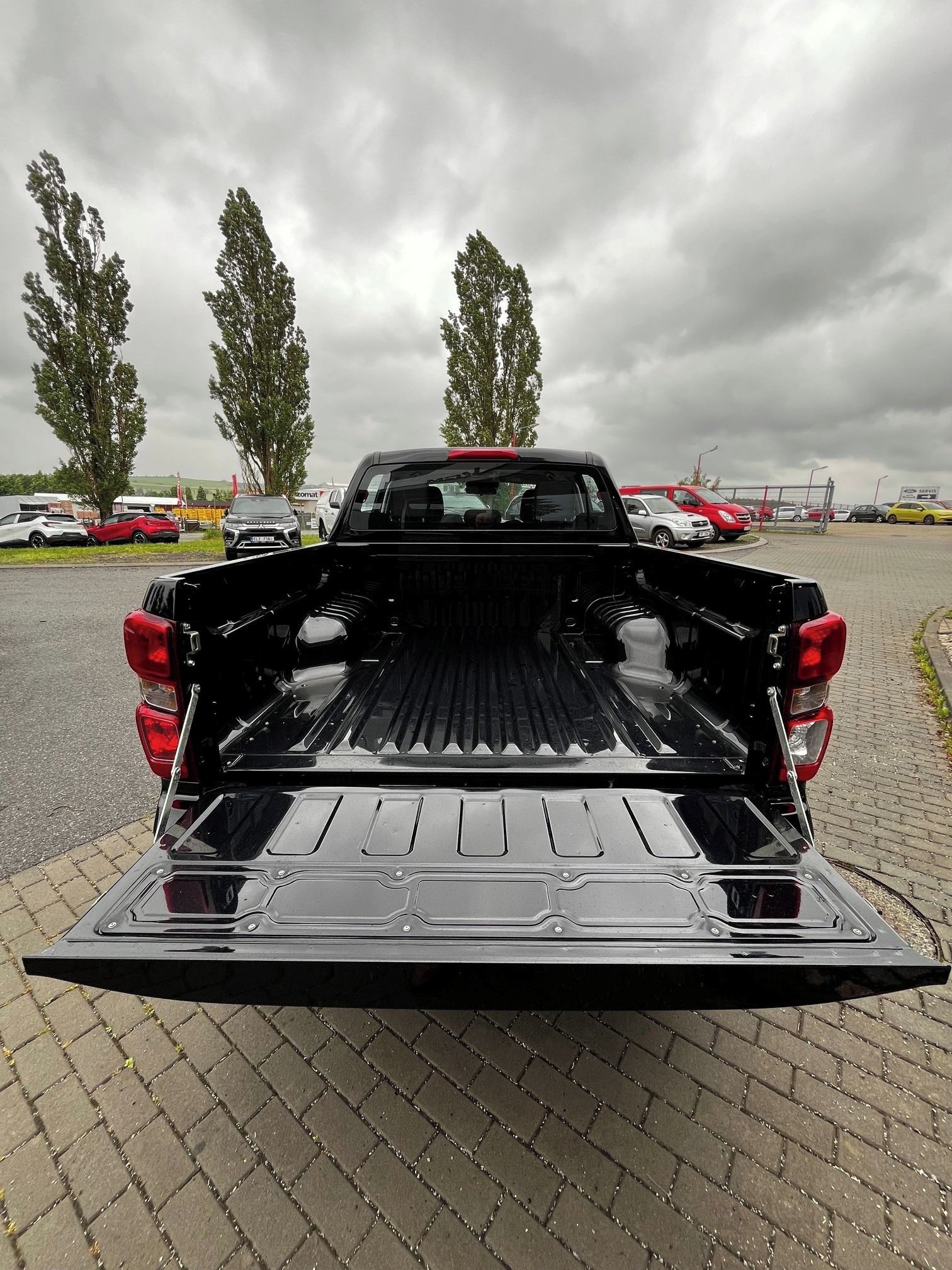 Isuzu D-Max, Double Cab 4x4 LS A/T - SLEVA - fotka 6