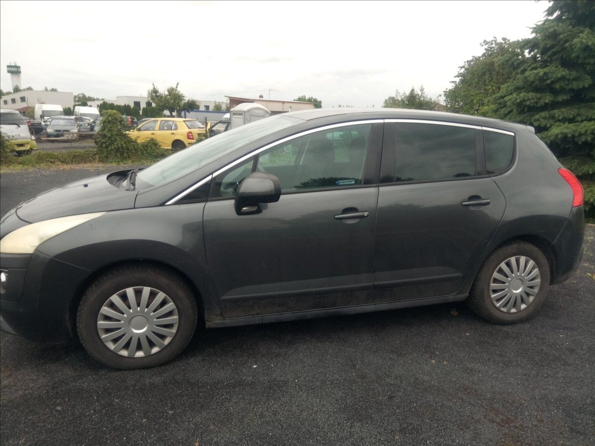 Peugeot 3008, 1,6 Hdi DIGIKLIMA, ČR - fotka 4