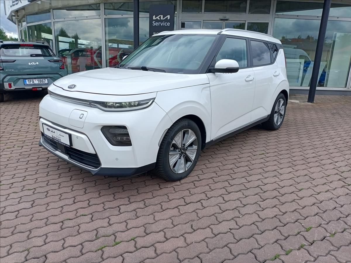 Kia e-Soul, 150 KW- baterie 64 kwh - fotka 2