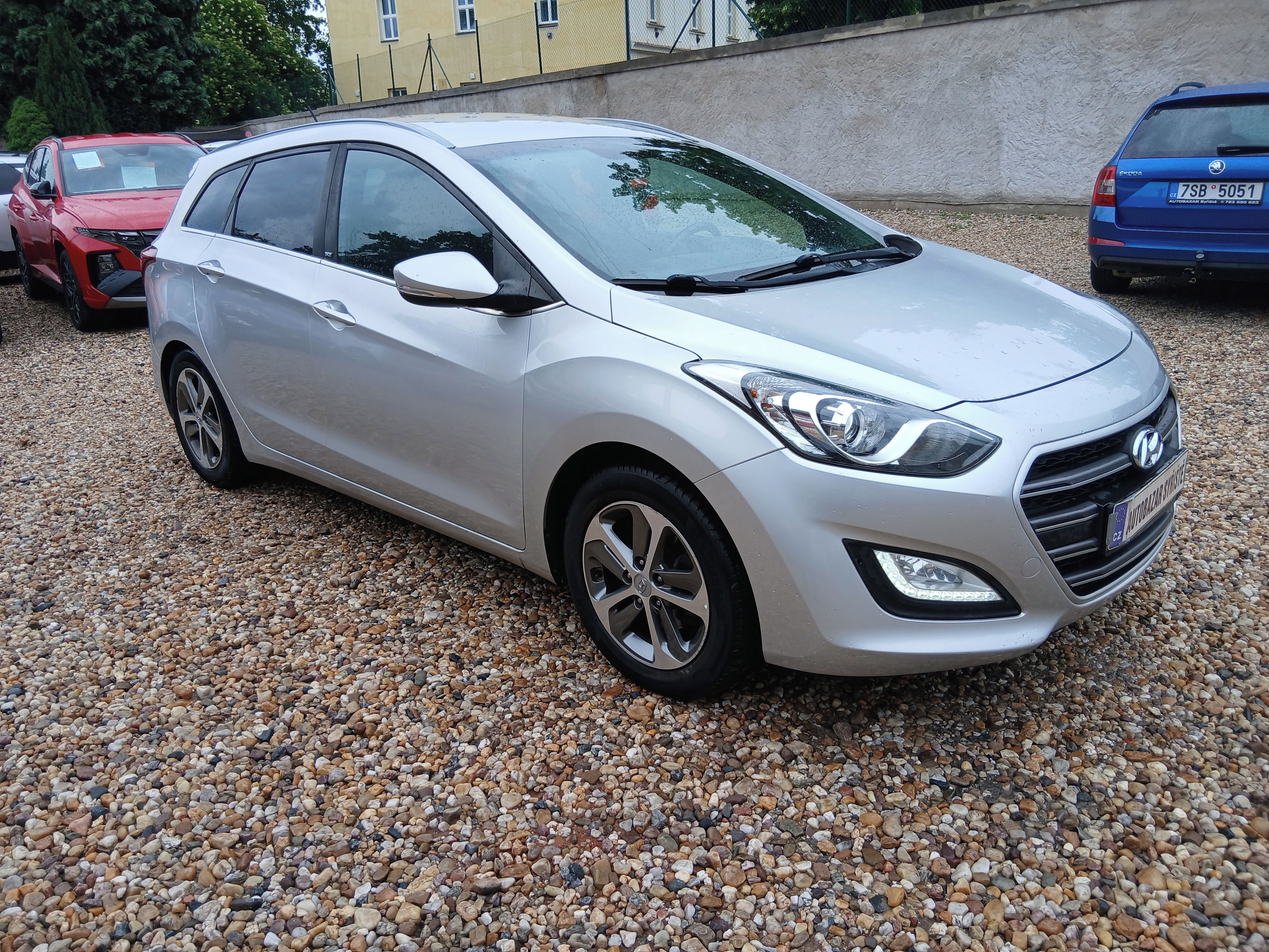 Hyundai i30, 1.6CRDi 81KW DPH, ČR+Zim.kola - fotka 3