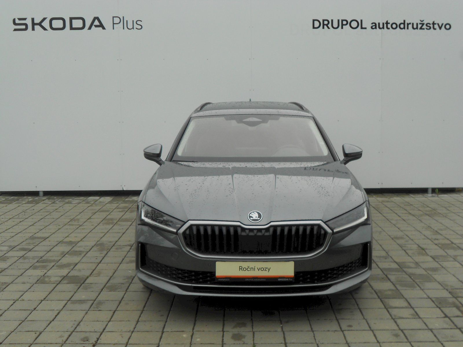 Škoda Superb, Combi IV 2.0 TDI - 110 kW, Sel - fotka 4