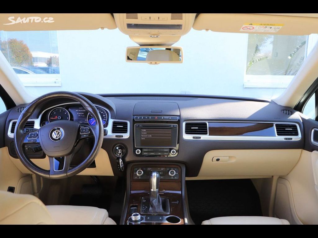 Volkswagen Touareg, 3.0 TDI*Pano*Tažné*Kamera - fotka 6