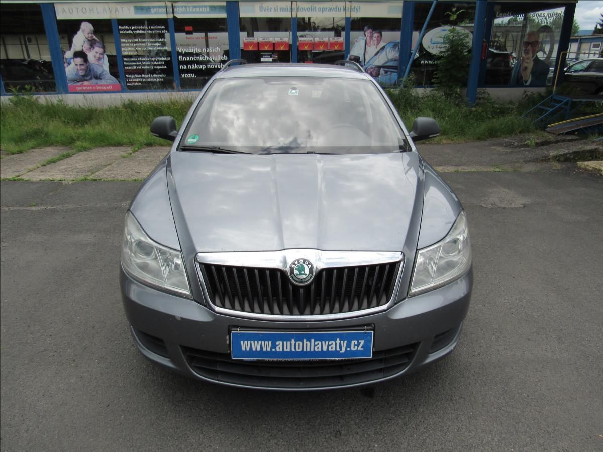 Škoda Octavia, 1,6 TDi 77kW Combi - fotka 2