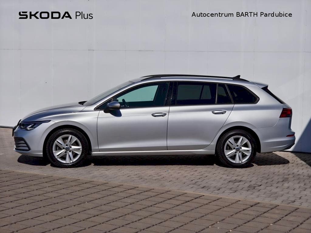 Volkswagen Golf, Variant / 1,5 eTSI / 110 kW / - fotka 3