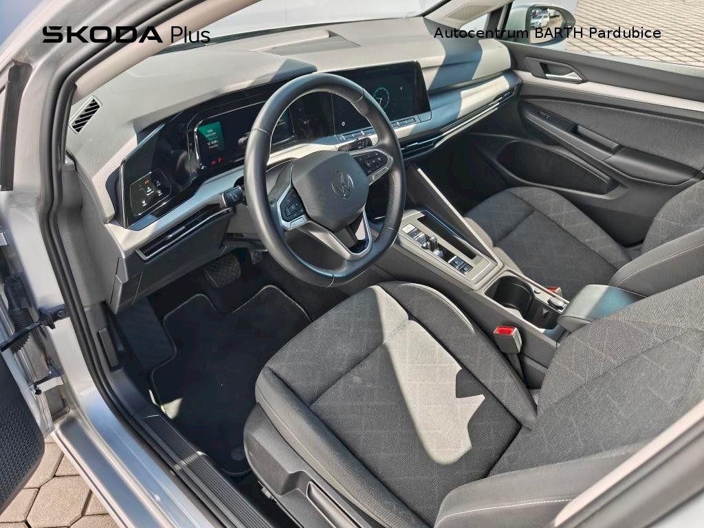 Volkswagen Golf, Variant / 1,5 eTSI / 110 kW / - fotka 5