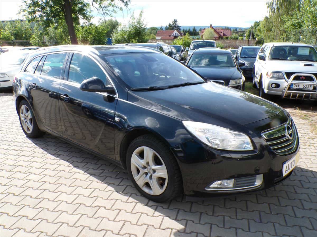 Opel Insignia, 2,0 DTH  AUTOMAT