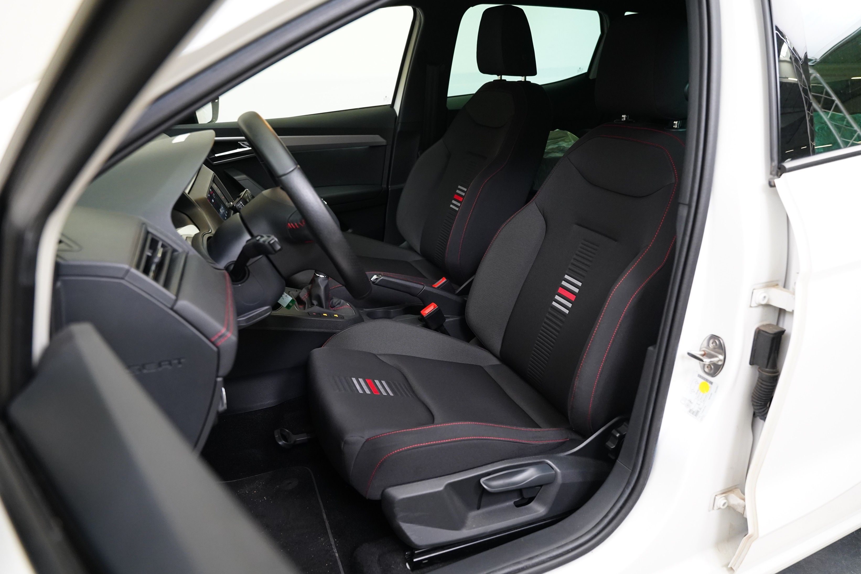 Cupra Ibiza, 1.0 TSI 85 kW FR - fotka 5