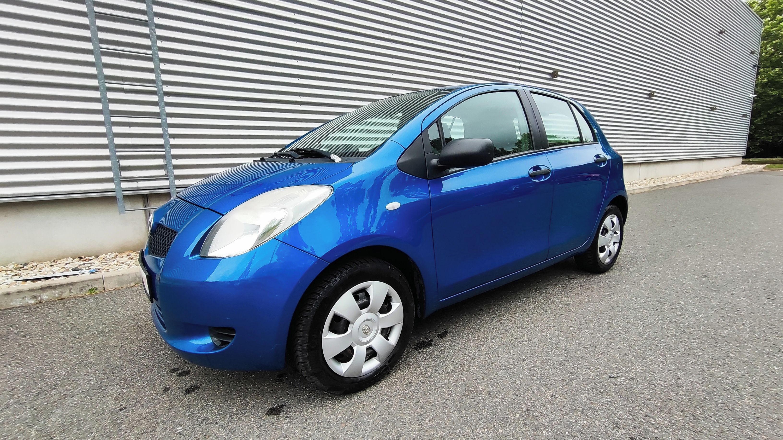 Toyota Yaris, Toyota Yaris 1.0 VVT-i Cool