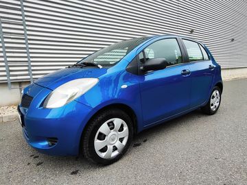 Toyota Yaris 1.0 VVT-i Cool
