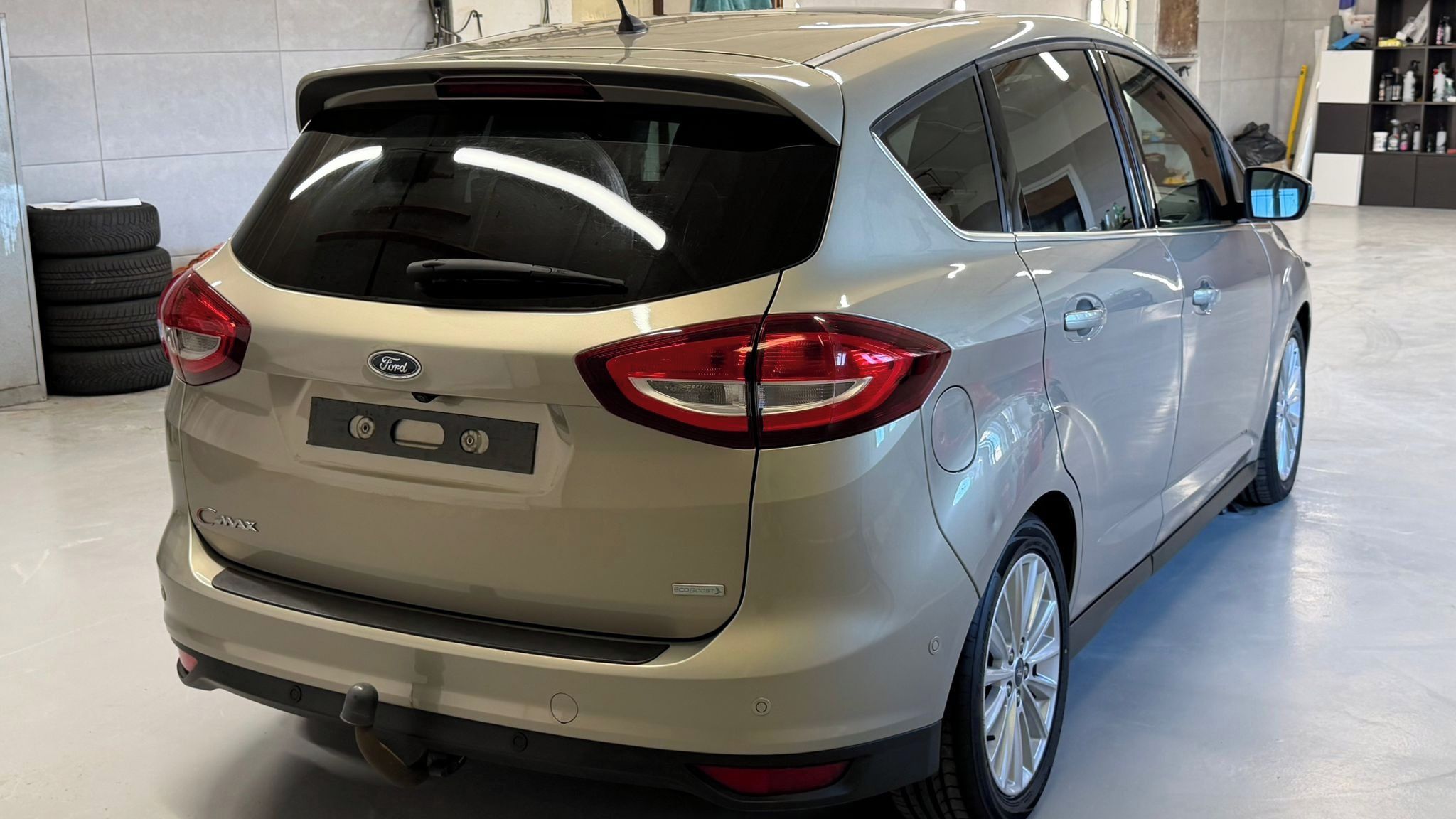 Ford C-MAX, Ford C-Max 1.5 Titanium - fotka 3
