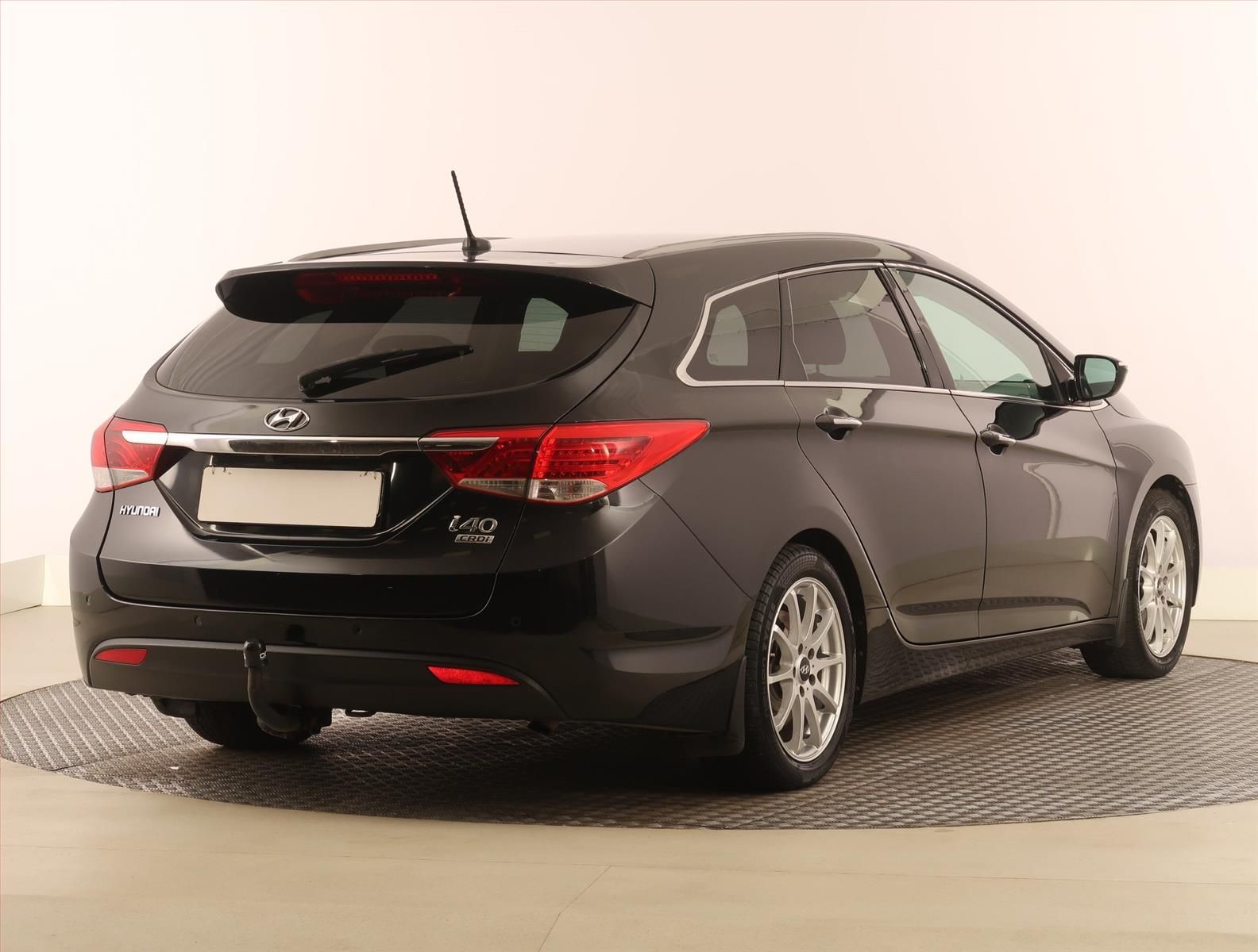 Hyundai i40, 1.7 CRDi, Navi, Xenony - fotka 5