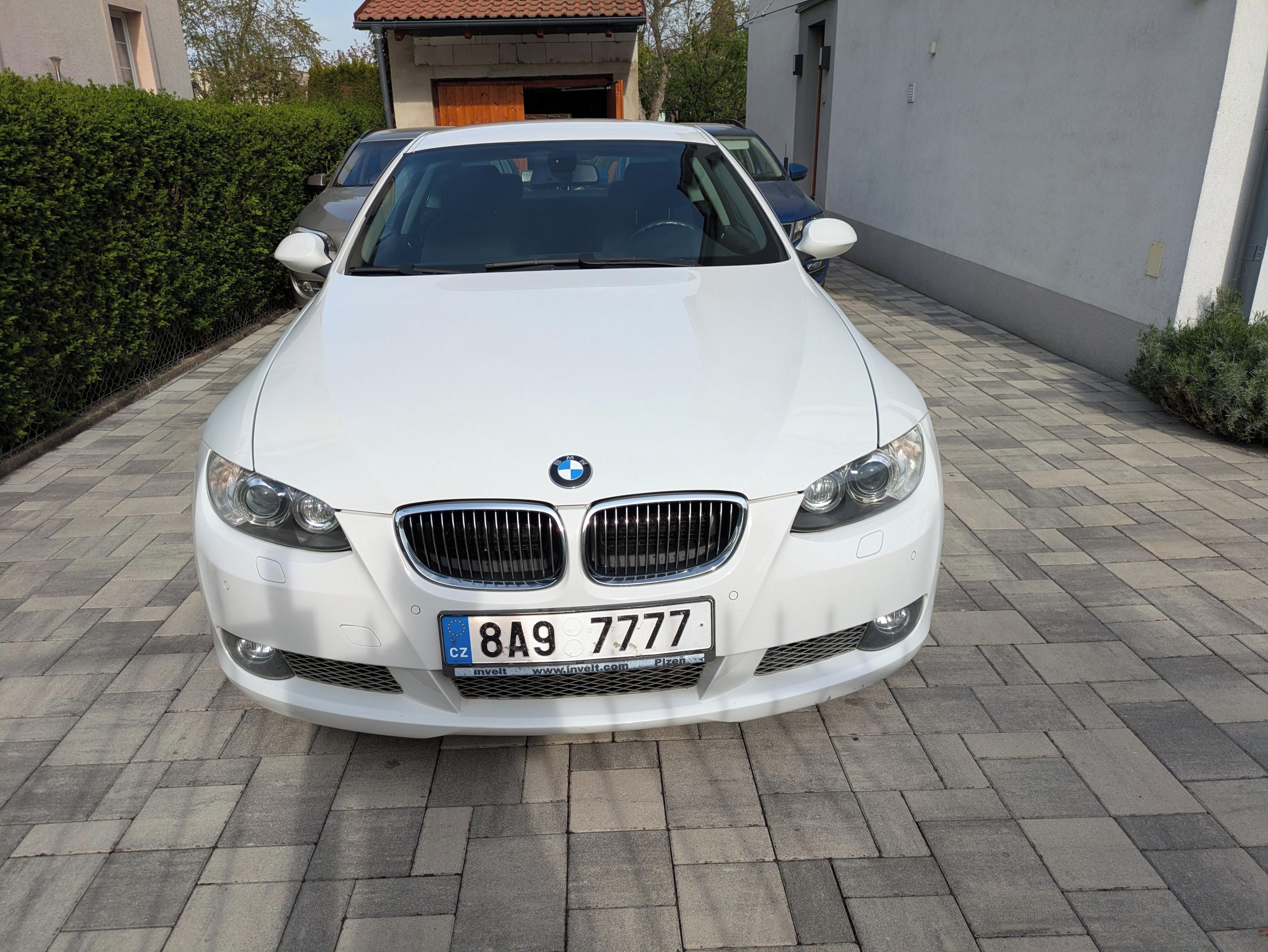 BMW Řada 3, BMW E92 335ix (N54, 225 kW) - fotka 3