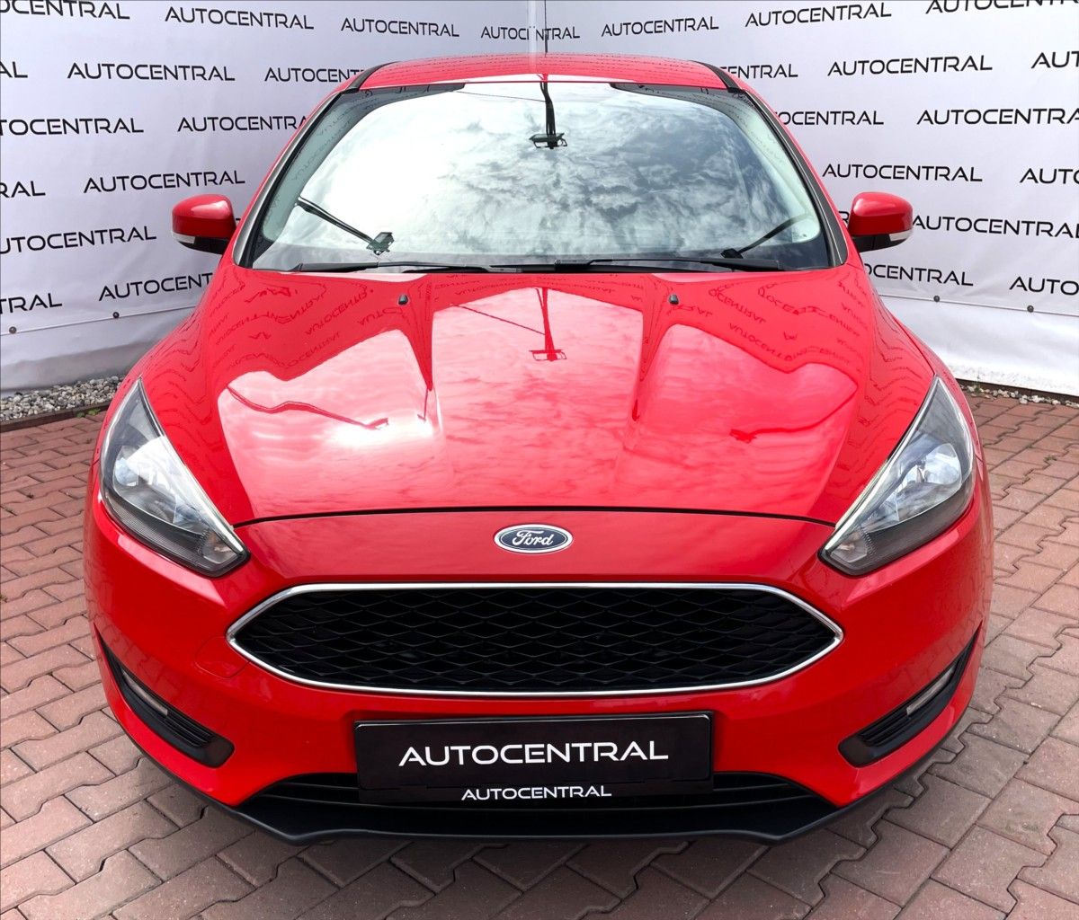 Ford Focus, 1,0 i,92kW,ČR,DPH - fotka 2