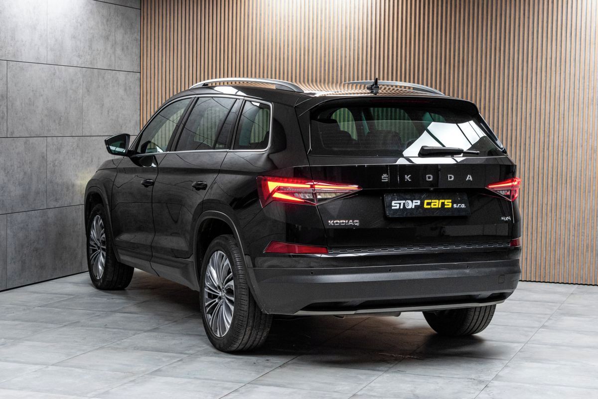 Škoda Kodiaq, 2.0 TDI DSG*4X4*MATRIX*DPH*DCC - fotka 4