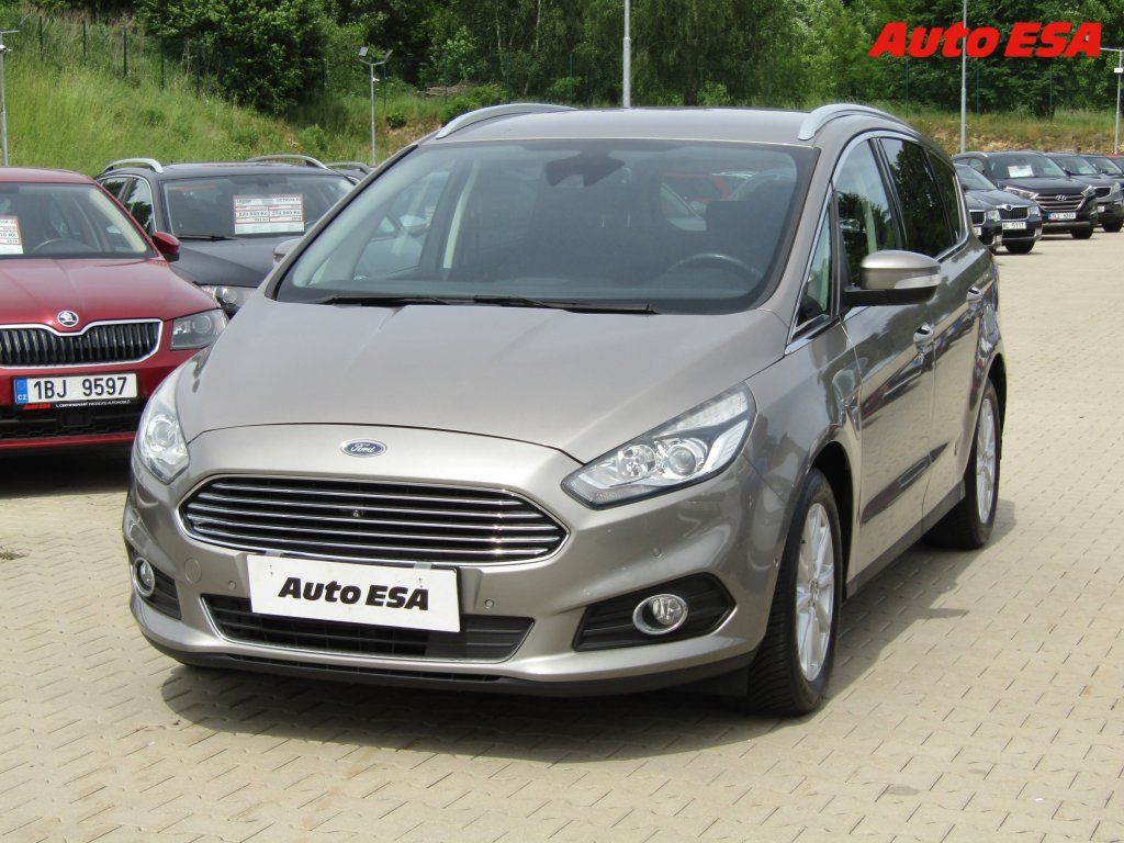 Ford S-MAX, 2.0 TDCi - fotka 3
