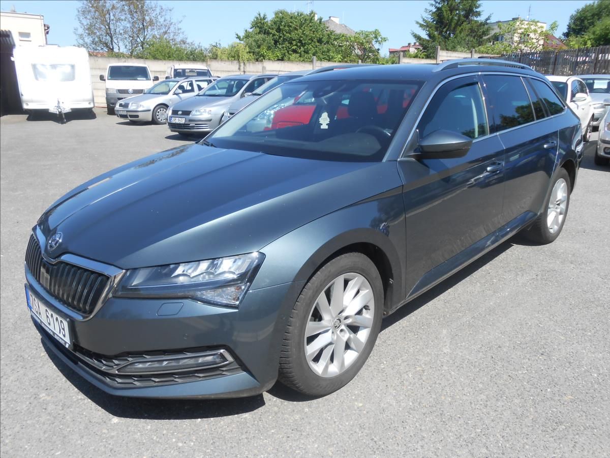 Škoda Superb, 1,6 TDi 88Kw DSG Kůže!!