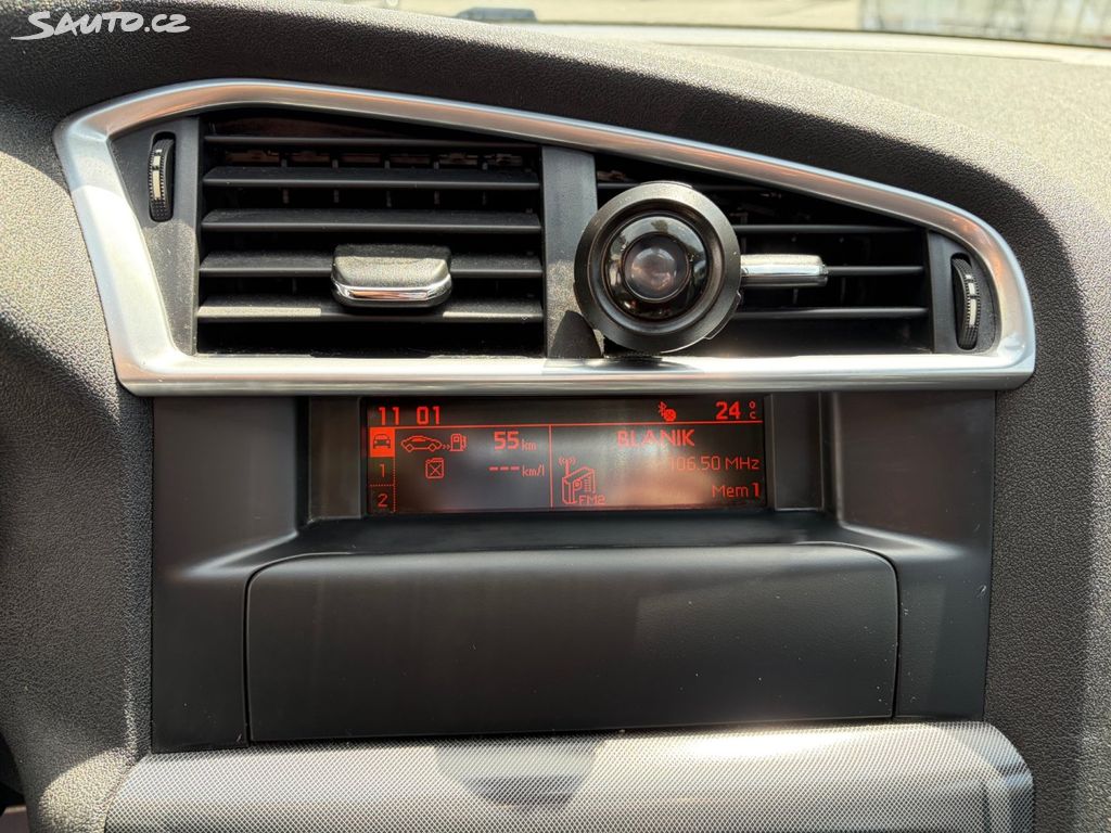 Citroën C4, 1,6 88kW, SERVISKA