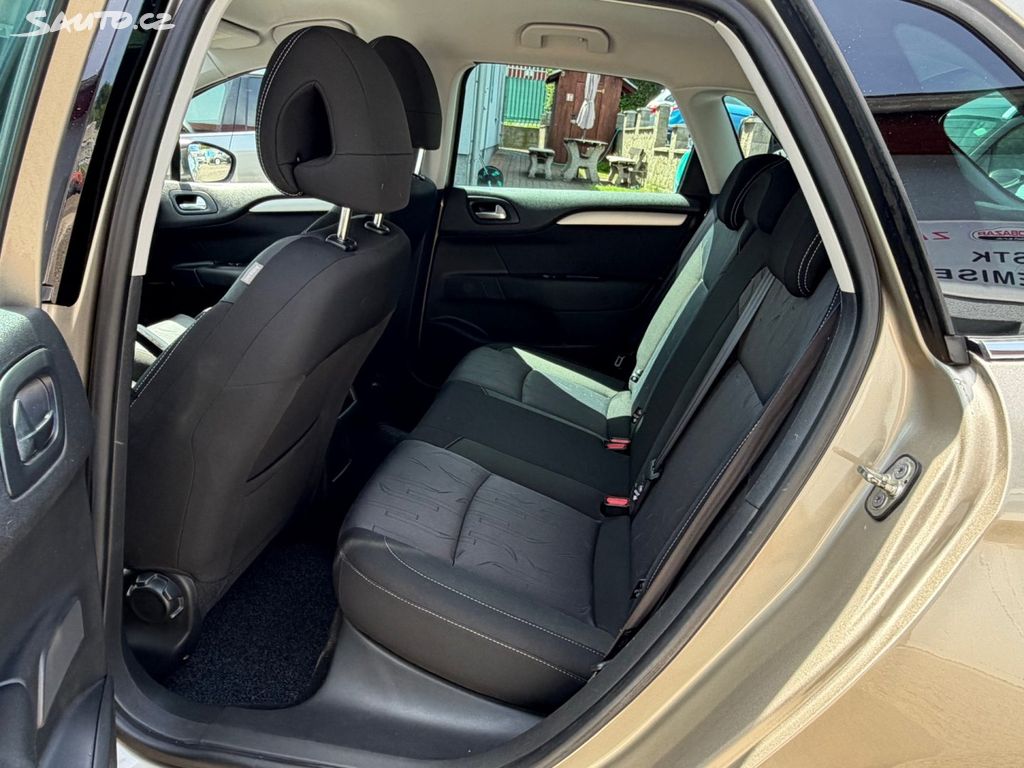 Citroën C4, 1,6 88kW, SERVISKA