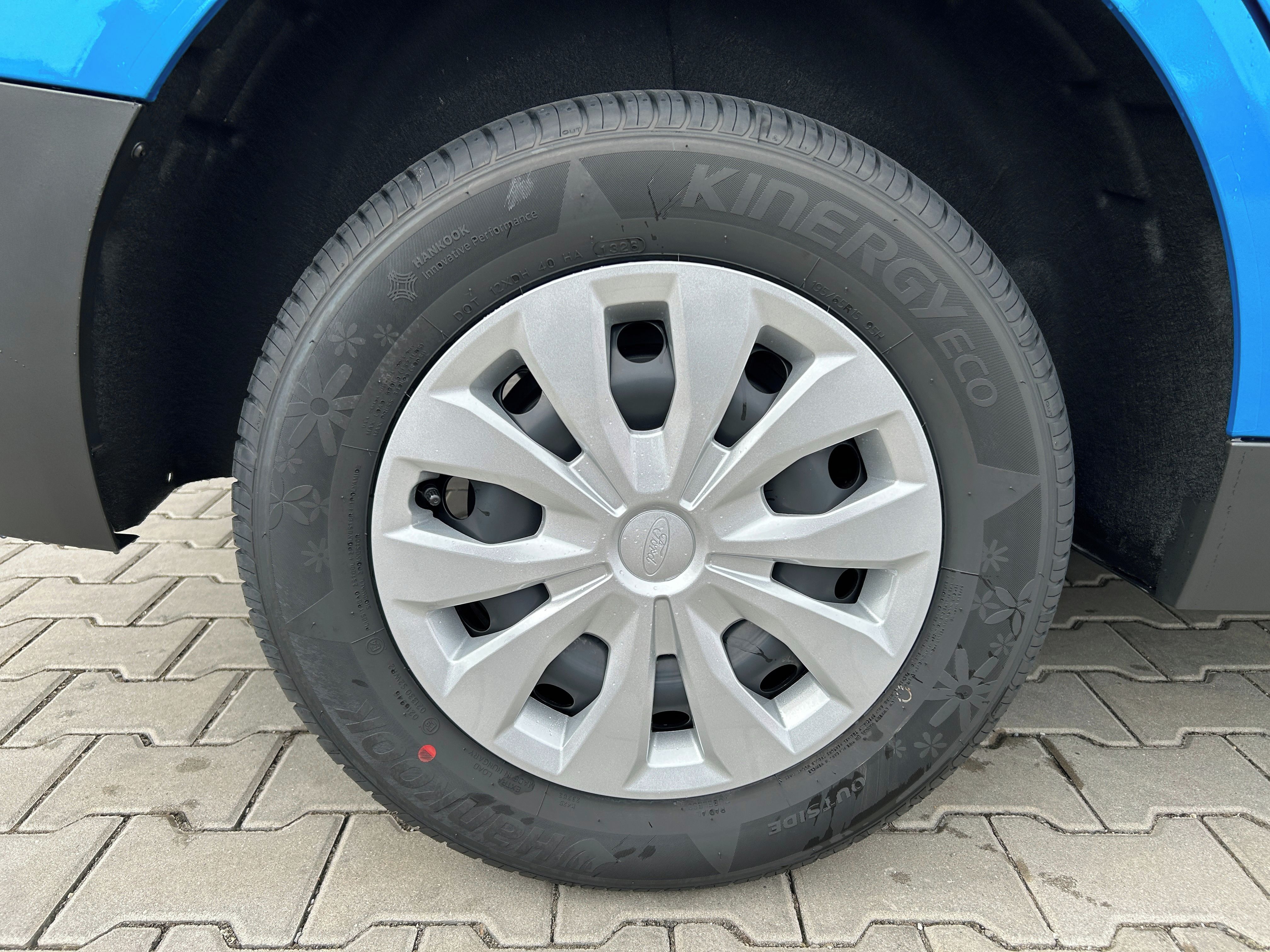 Ford Tourneo Courier, 1.0 EcoBoost 92 kW Trend L1 - fotka 4