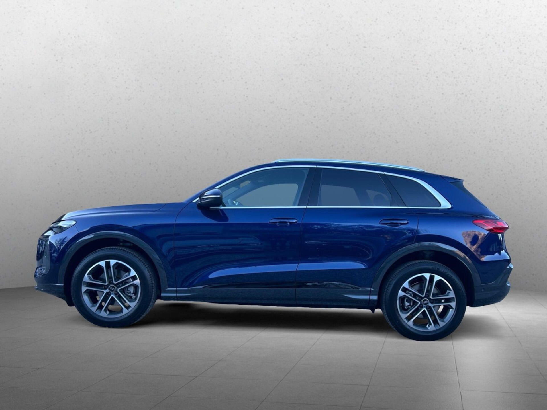 Audi Q5, TFSI q S-Line 360 ACC Matrix T - fotka 4
