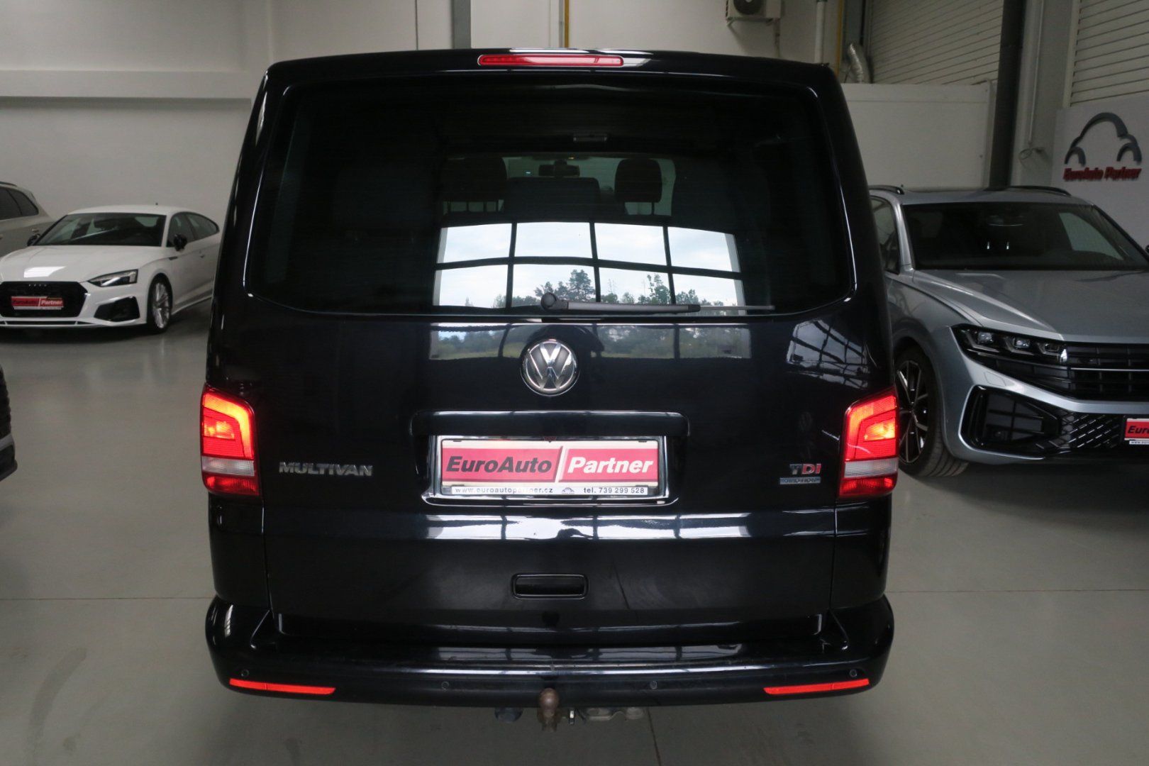 Volkswagen Multivan, T5.1 Long Comfort 4Motion DSG - fotka 3