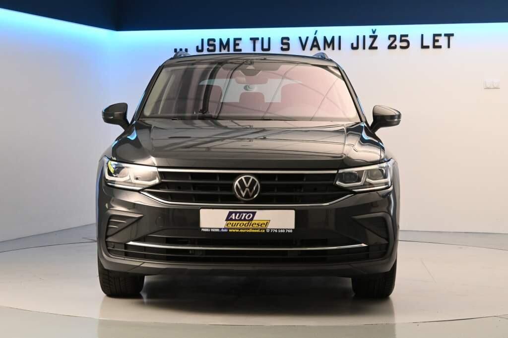 Volkswagen Tiguan, 2.0 4Motion Matrix LED DSG ACC - fotka 3