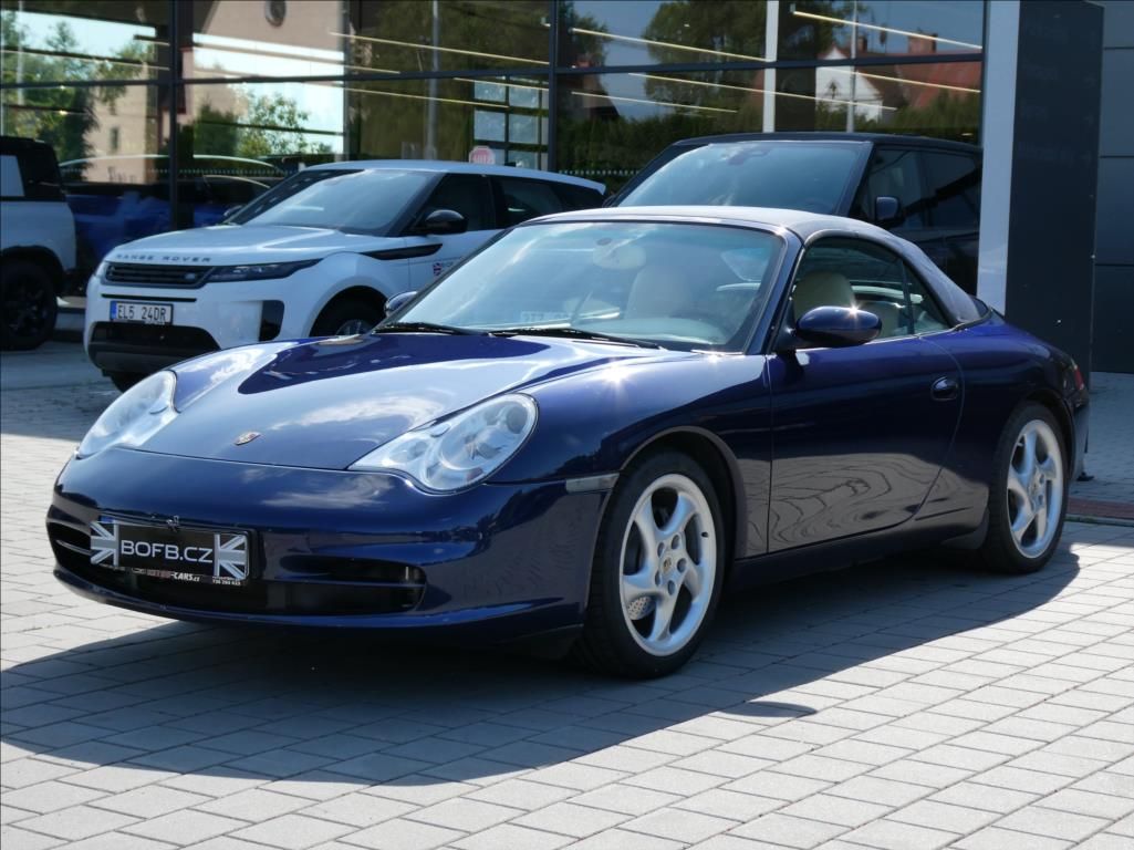 Porsche 911, 3,6 Carrera 4 Cabrio,4x4,Autom - fotka 3