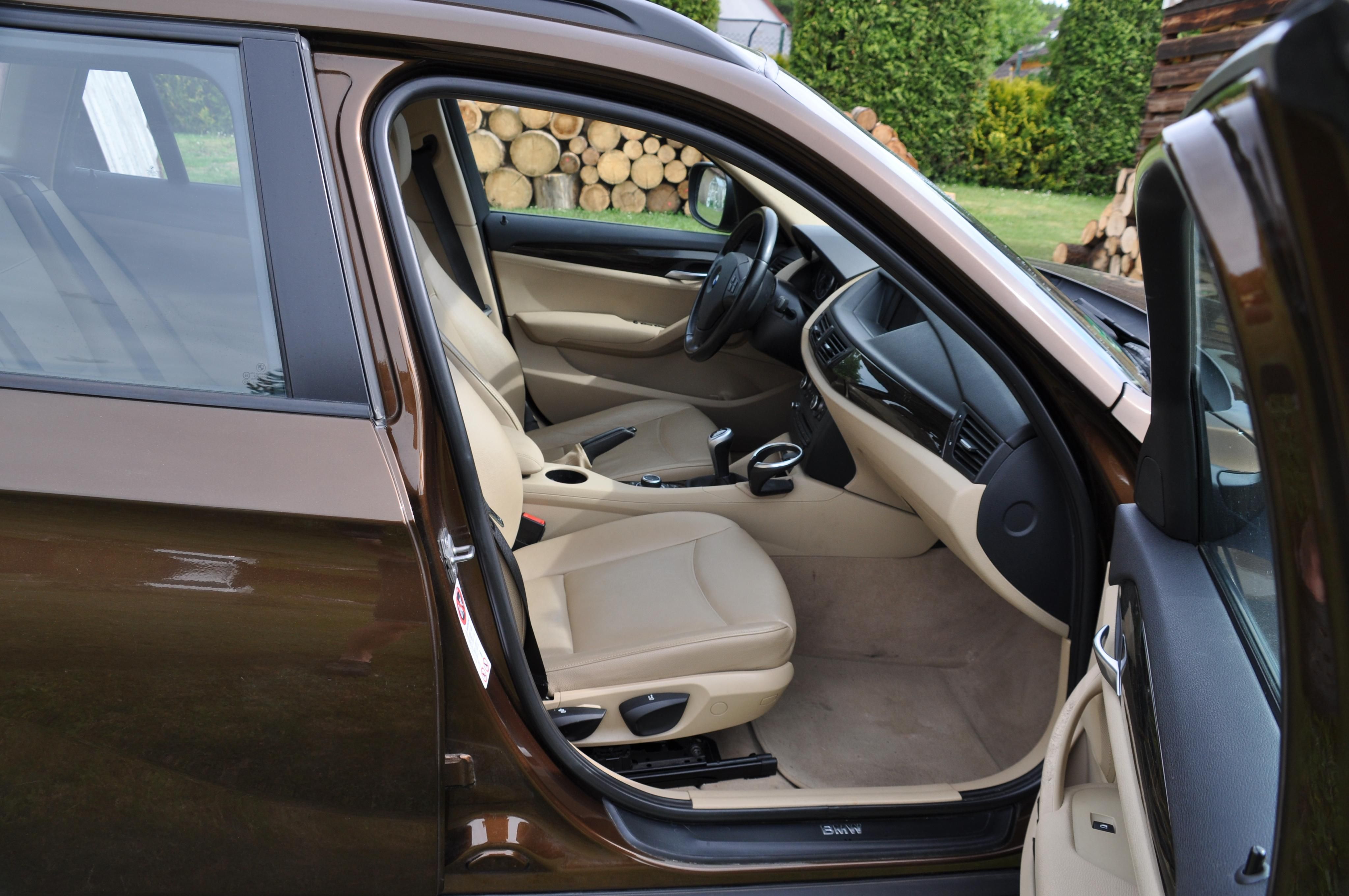 BMW X1, sDrive 2.0d, 130kW - fotka 6