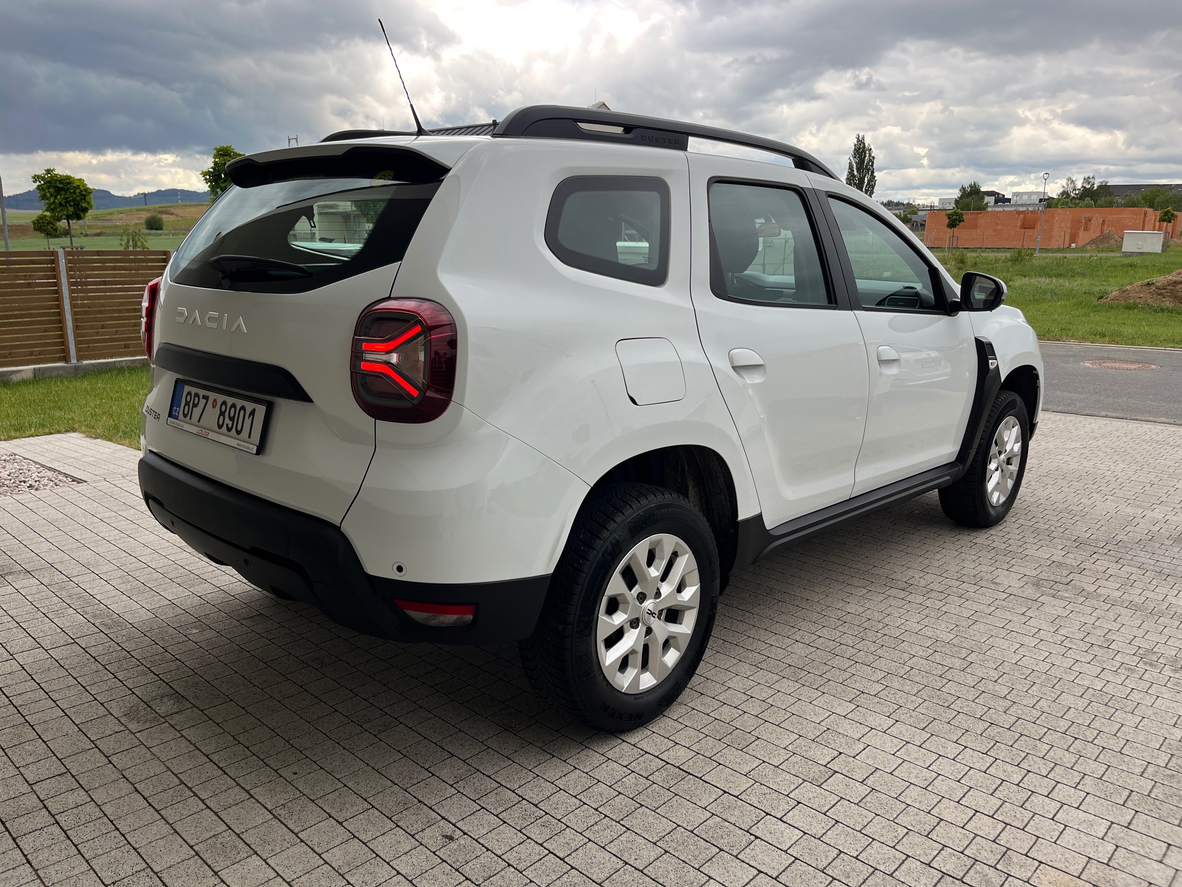 Dacia Duster, 1.0 TCe LPG 4x2 - fotka 4