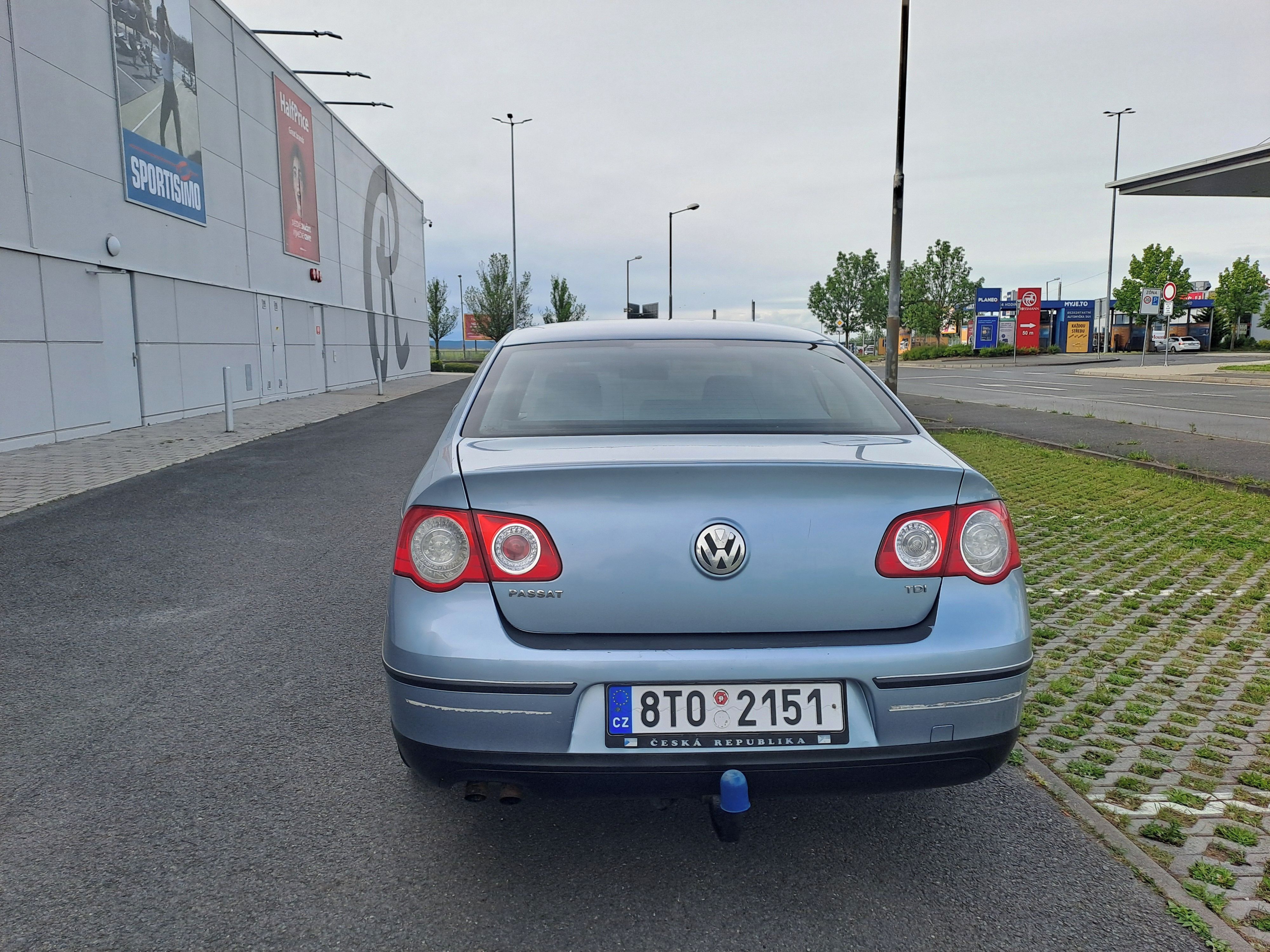 Volkswagen Passat, 1.9TDI NOVÁ STK DO 06/2028 - fotka 6