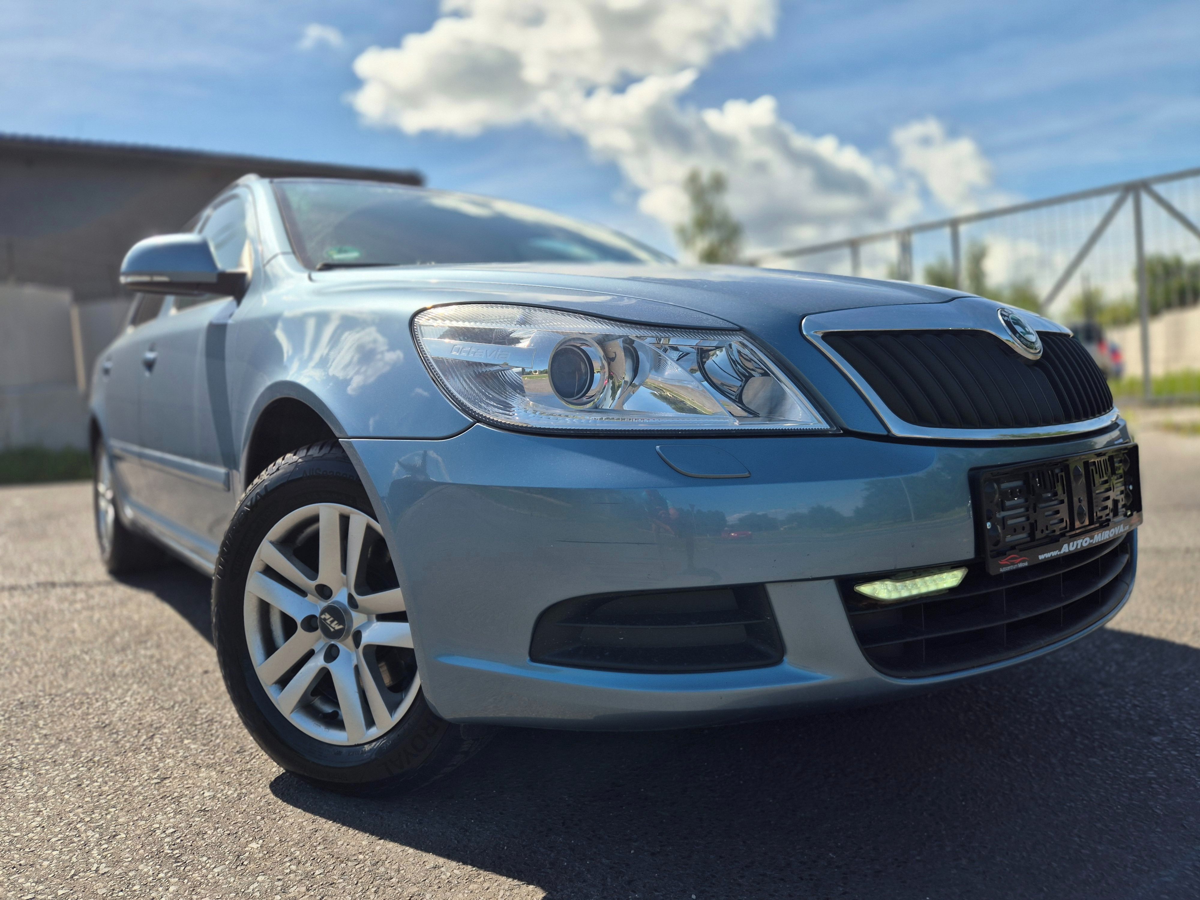 Škoda Octavia, 1,6 MPI BEZ KOROZE ZARUKA - fotka 2