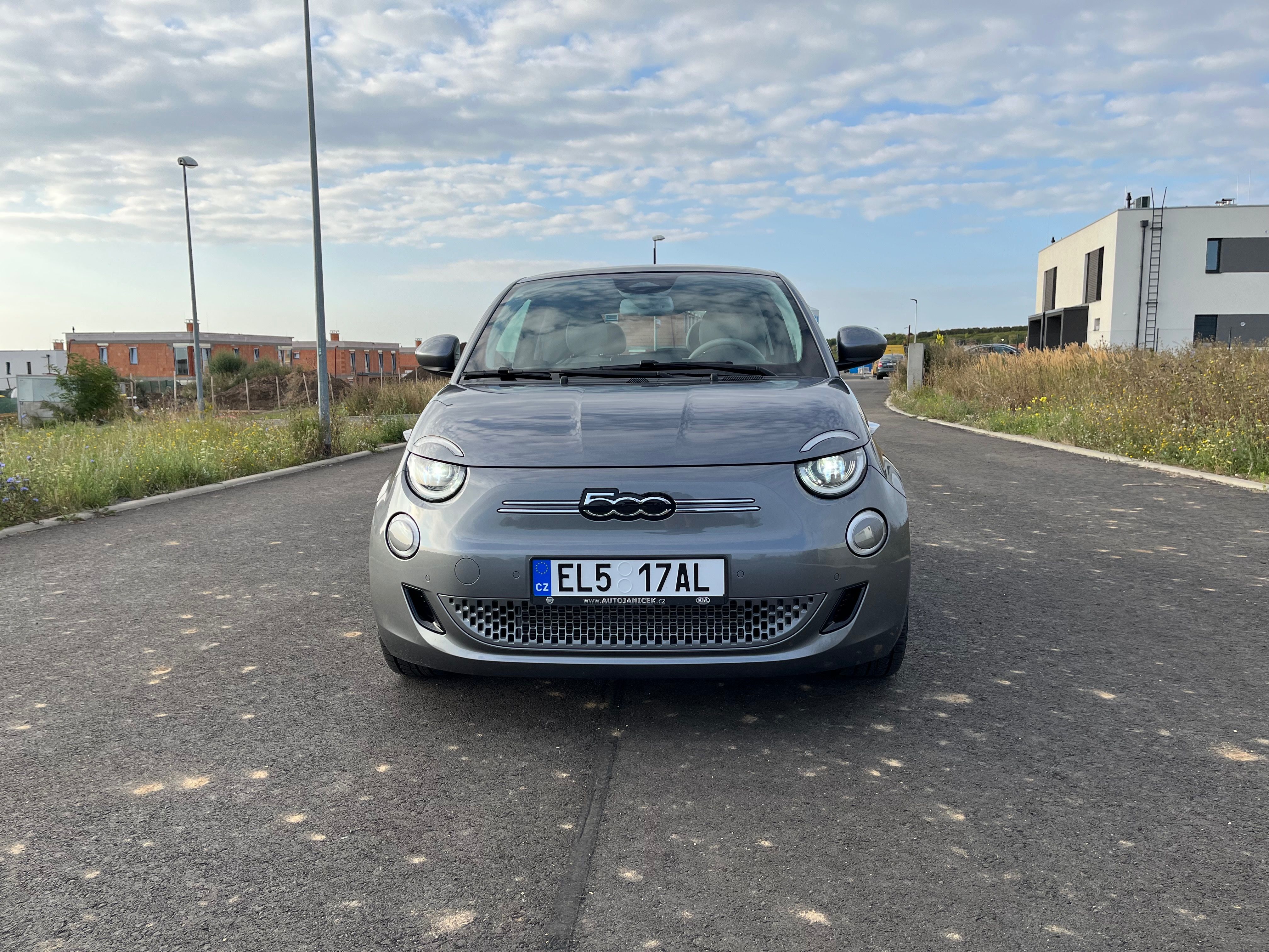 Fiat 500E, Fiat 500e La Prima, TOP, ČR - fotka 3