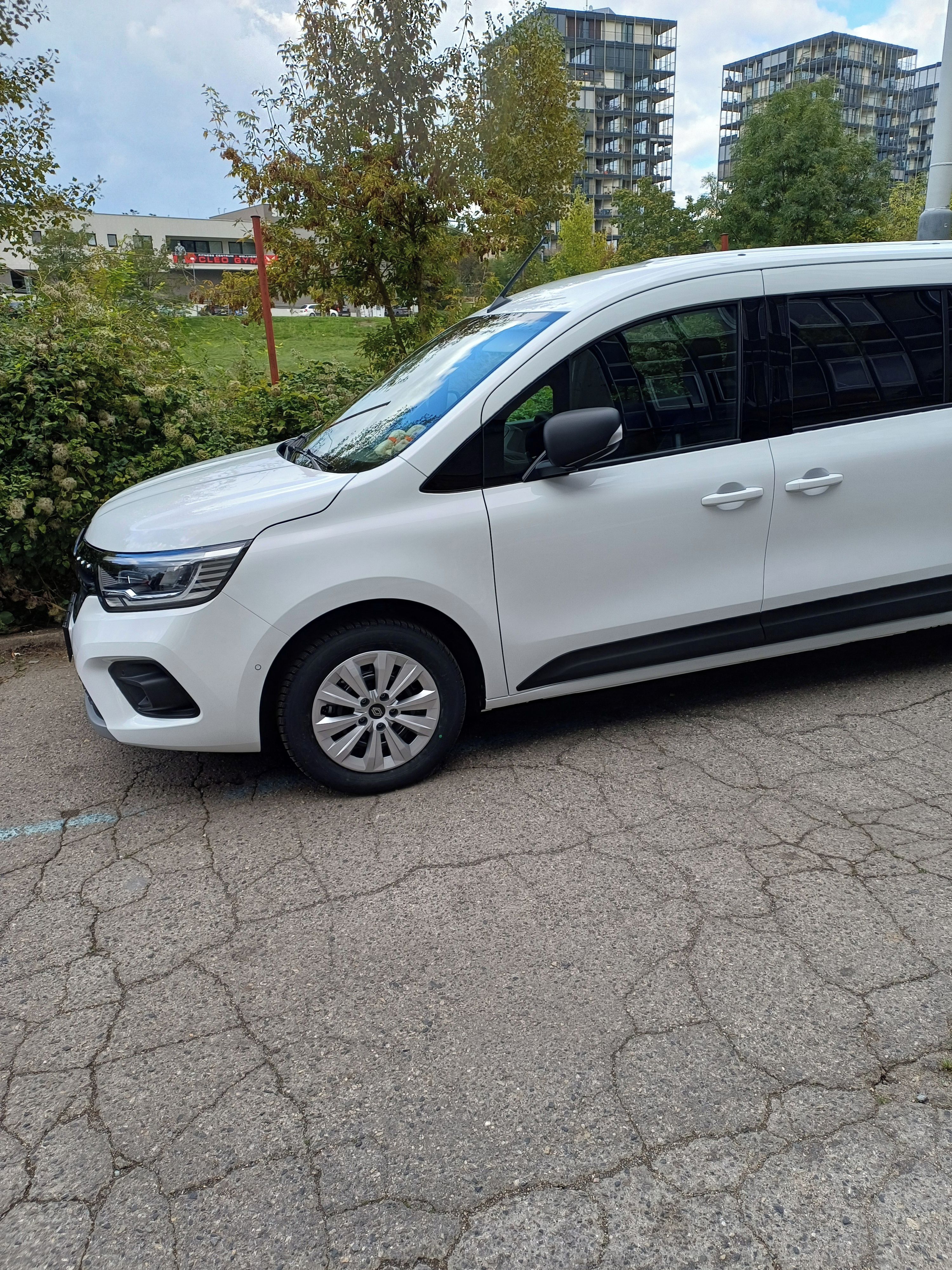 Renault Kangoo, 1.5dCi 95k navi,tažné,záruka - fotka 2