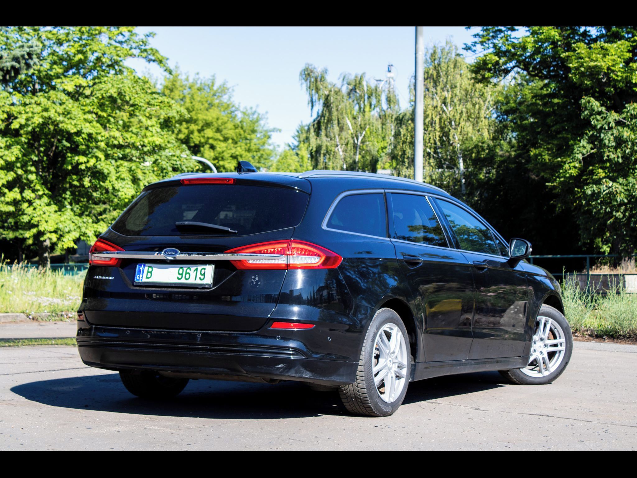 Ford Mondeo - fotka 5