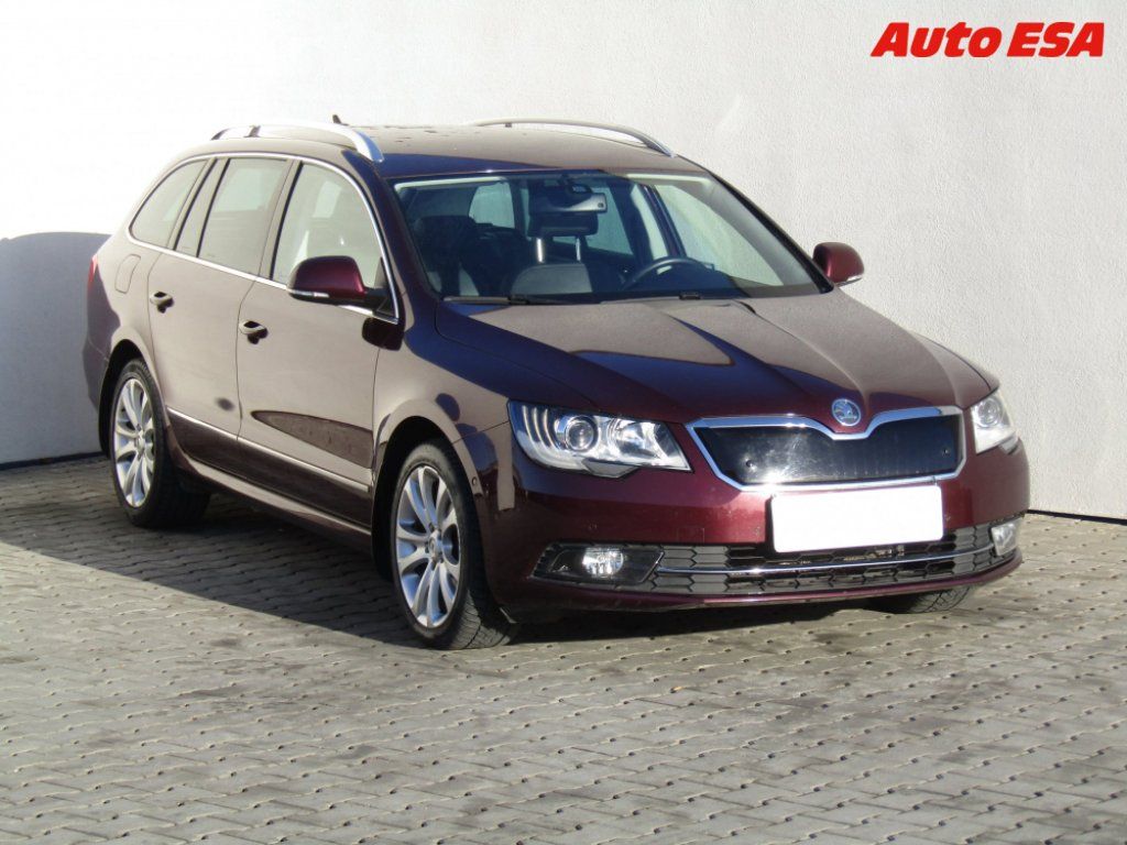 Škoda Superb, 2.0 tdi,xenon,autoAC