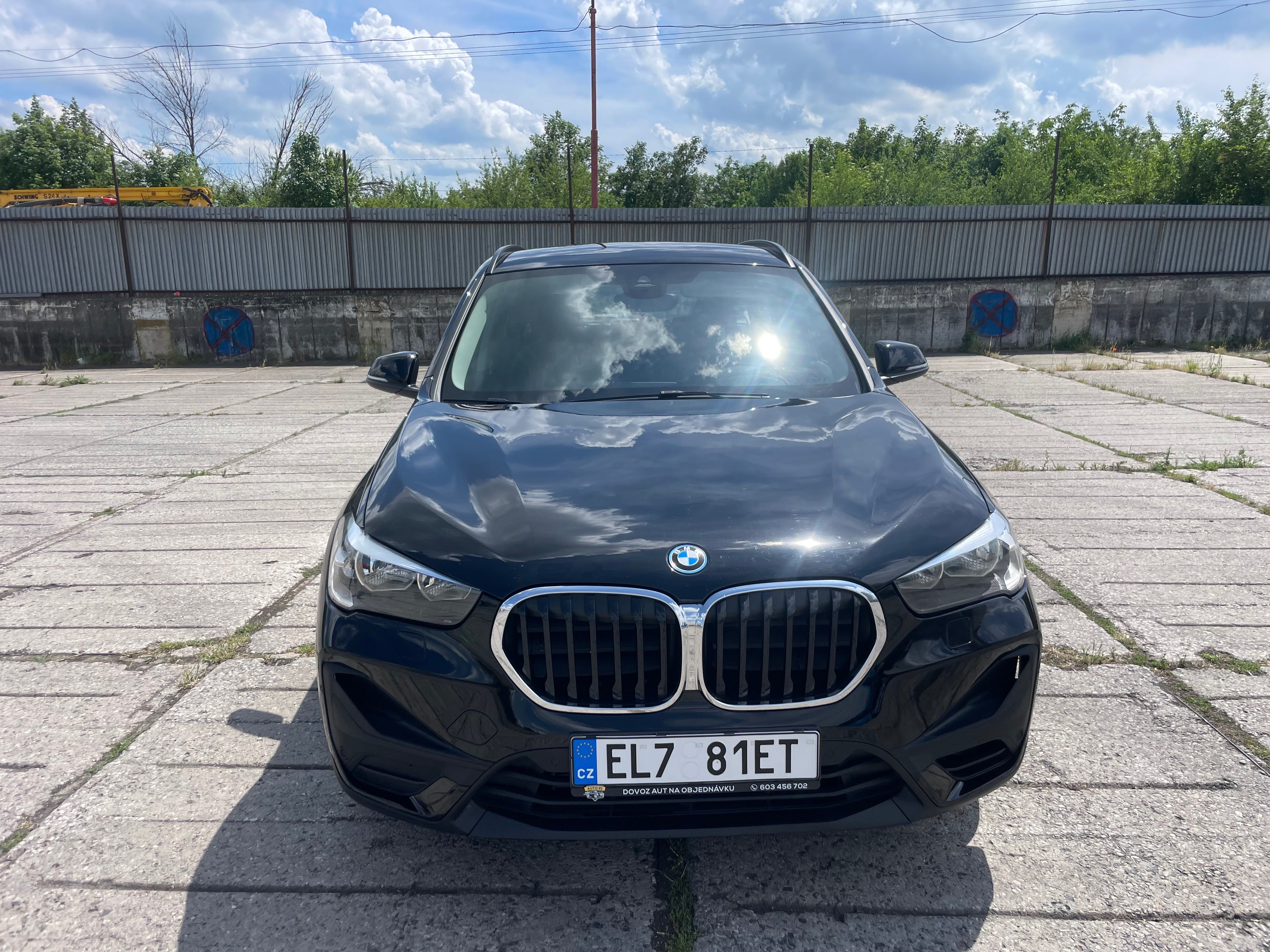 BMW iX1 - fotka 6