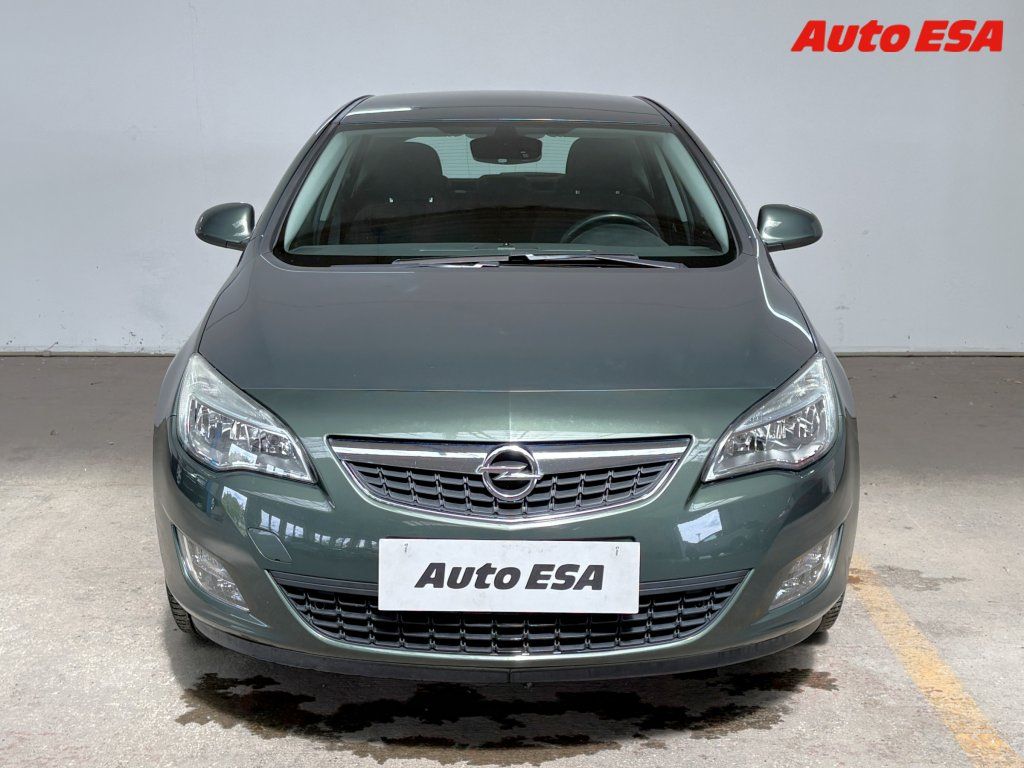 Opel Astra, 1.6i 16V - fotka 2